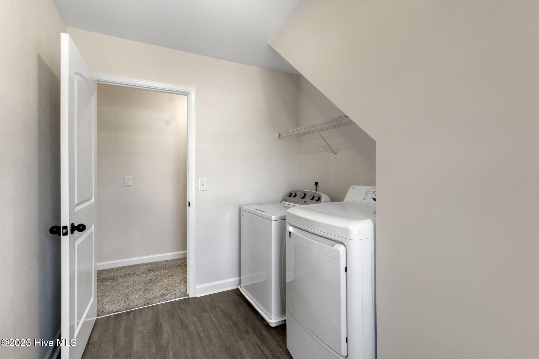 100538262 | Photo 39