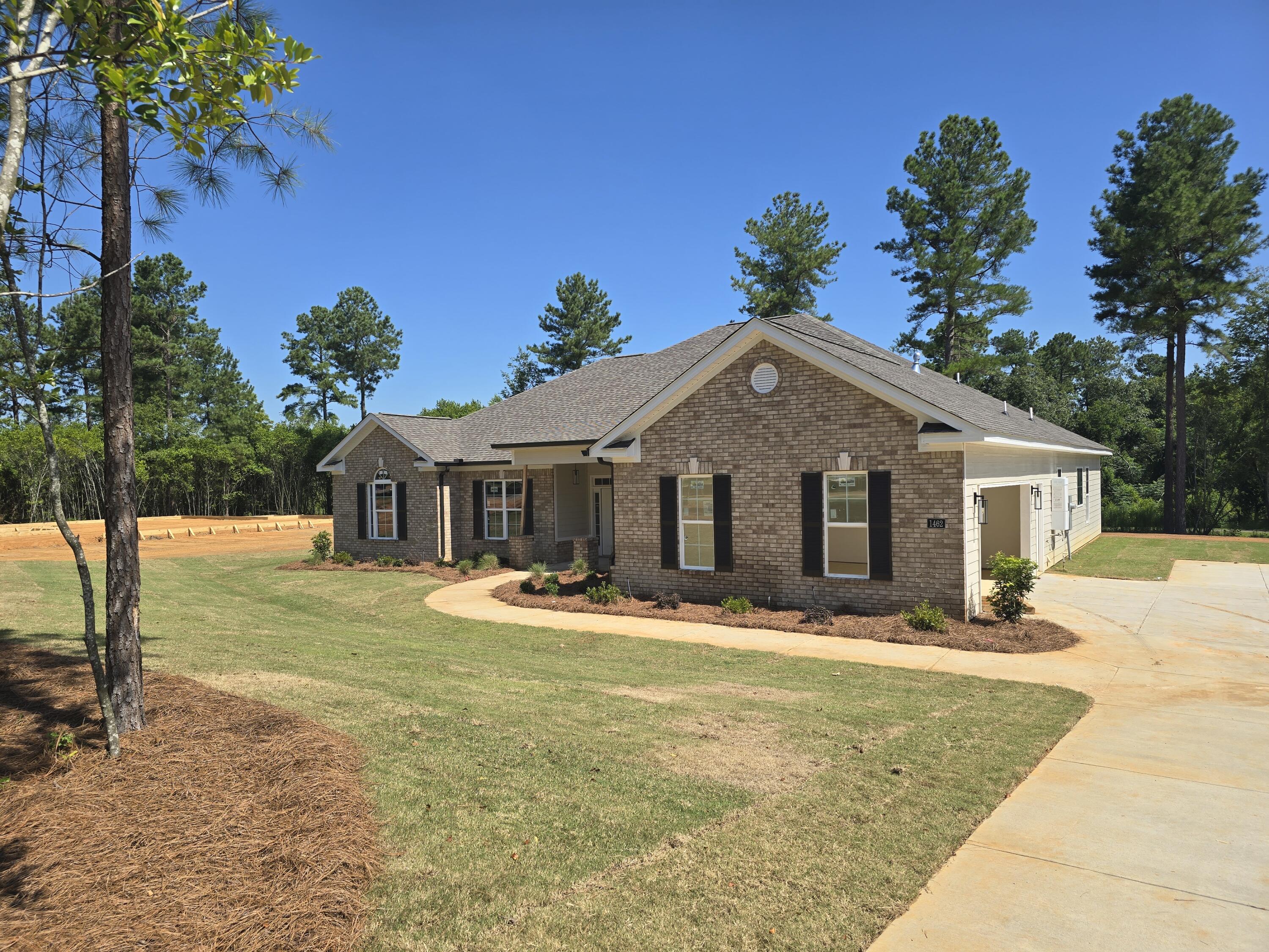 1462 Bellinham Drive