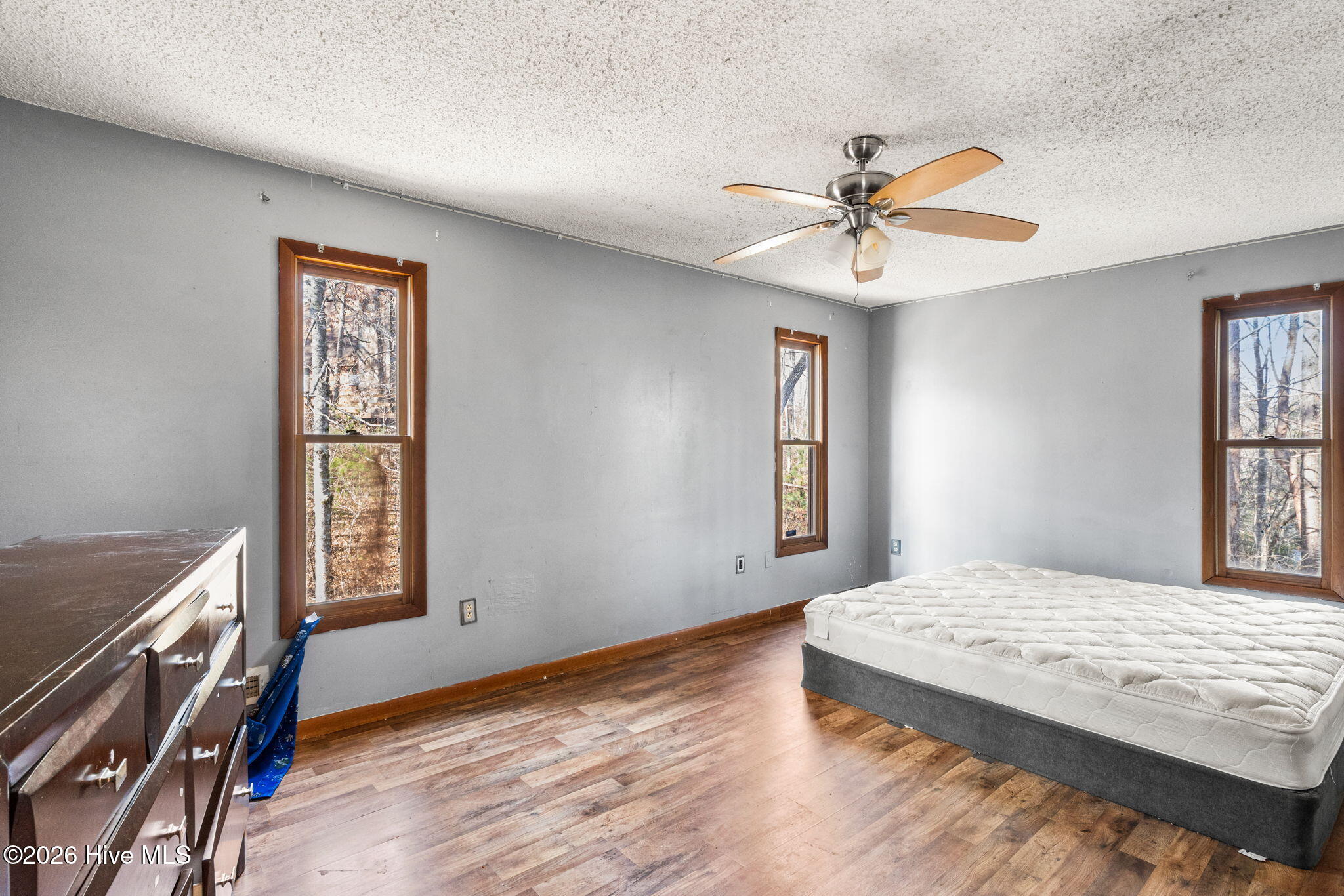 18-web-or-mls-DSC01012