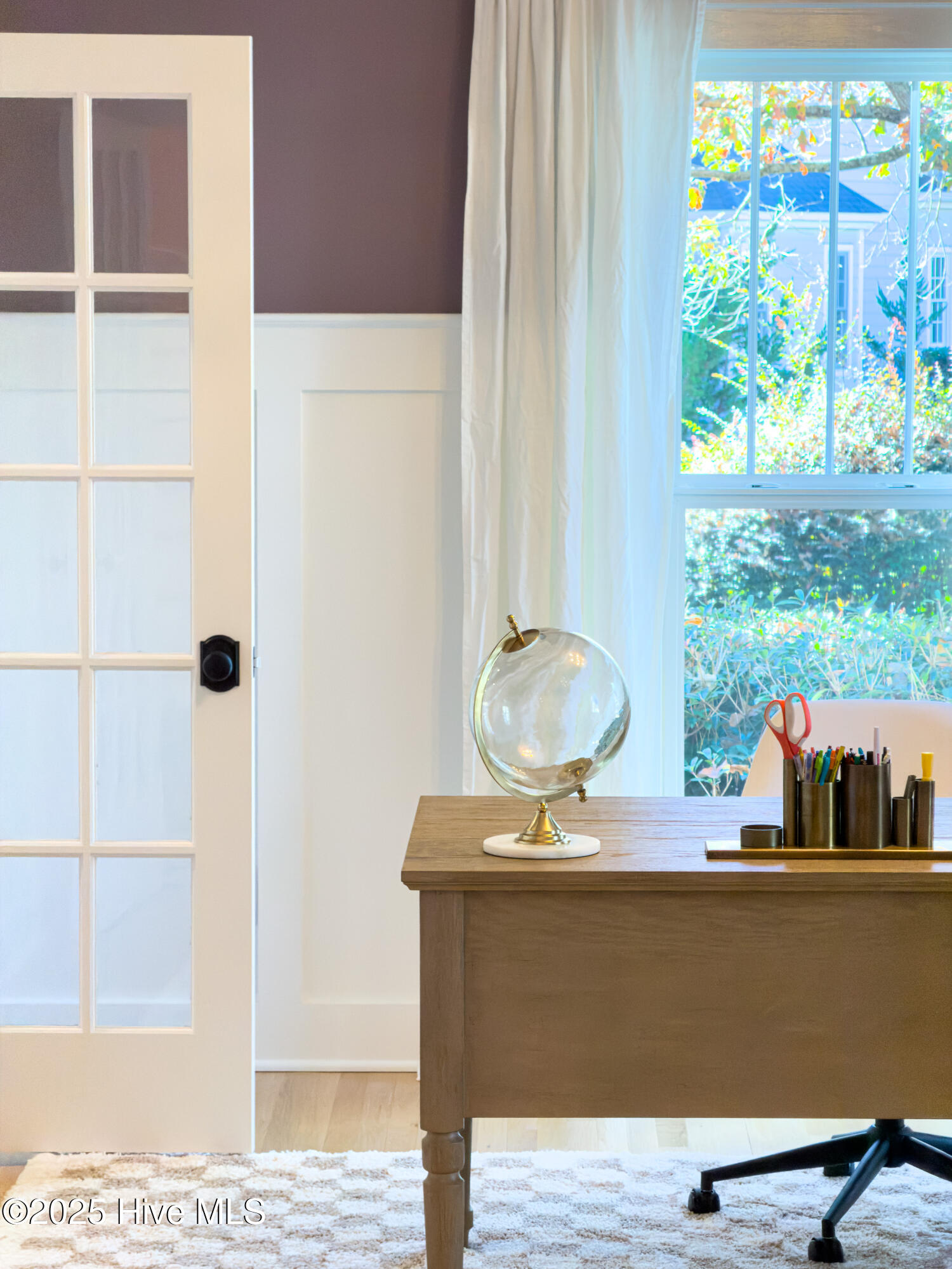 100547922 | Photo 14