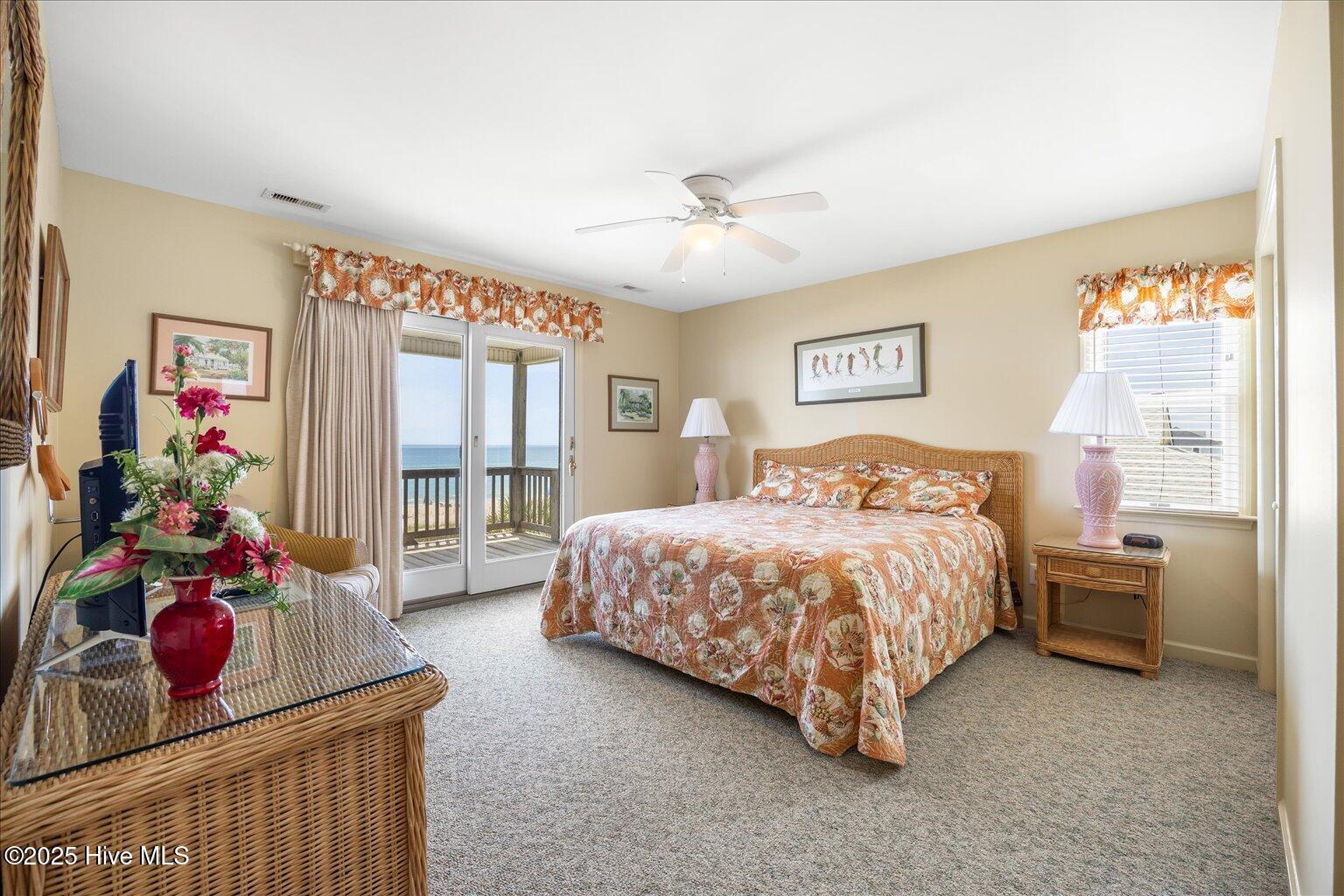 100526123 | Photo 43