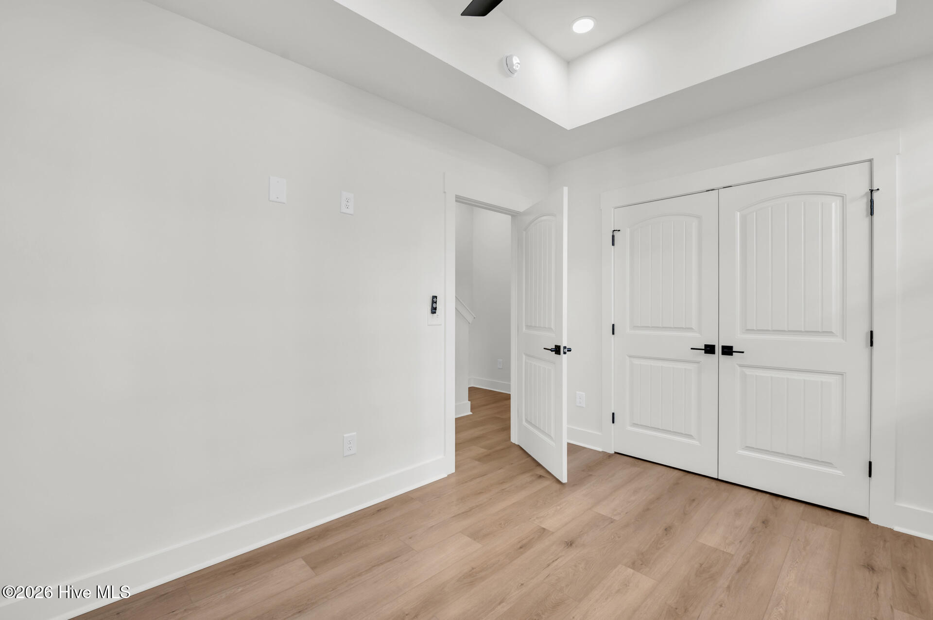 100547722 | Photo 24