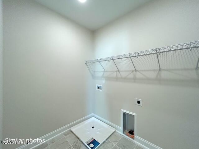 100553886 | Photo 44