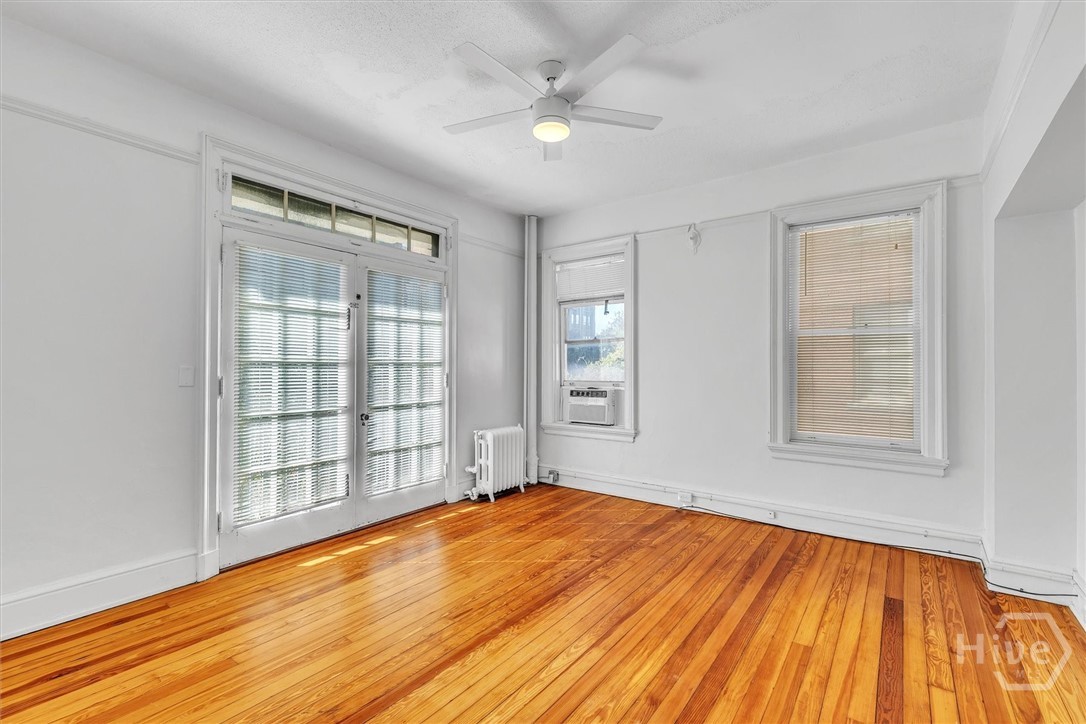 Front bedroom/den/office