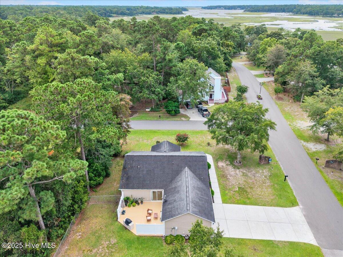 100530290 | Photo 48