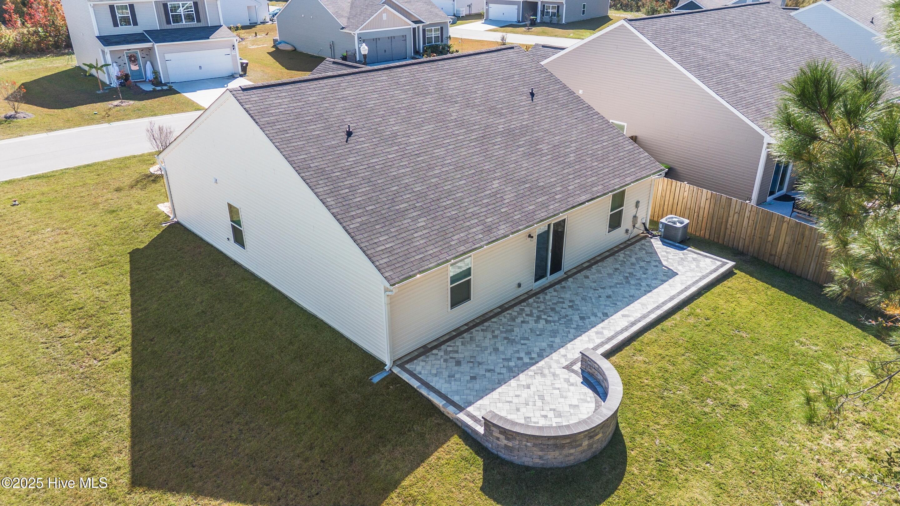 100539921 | Photo 29