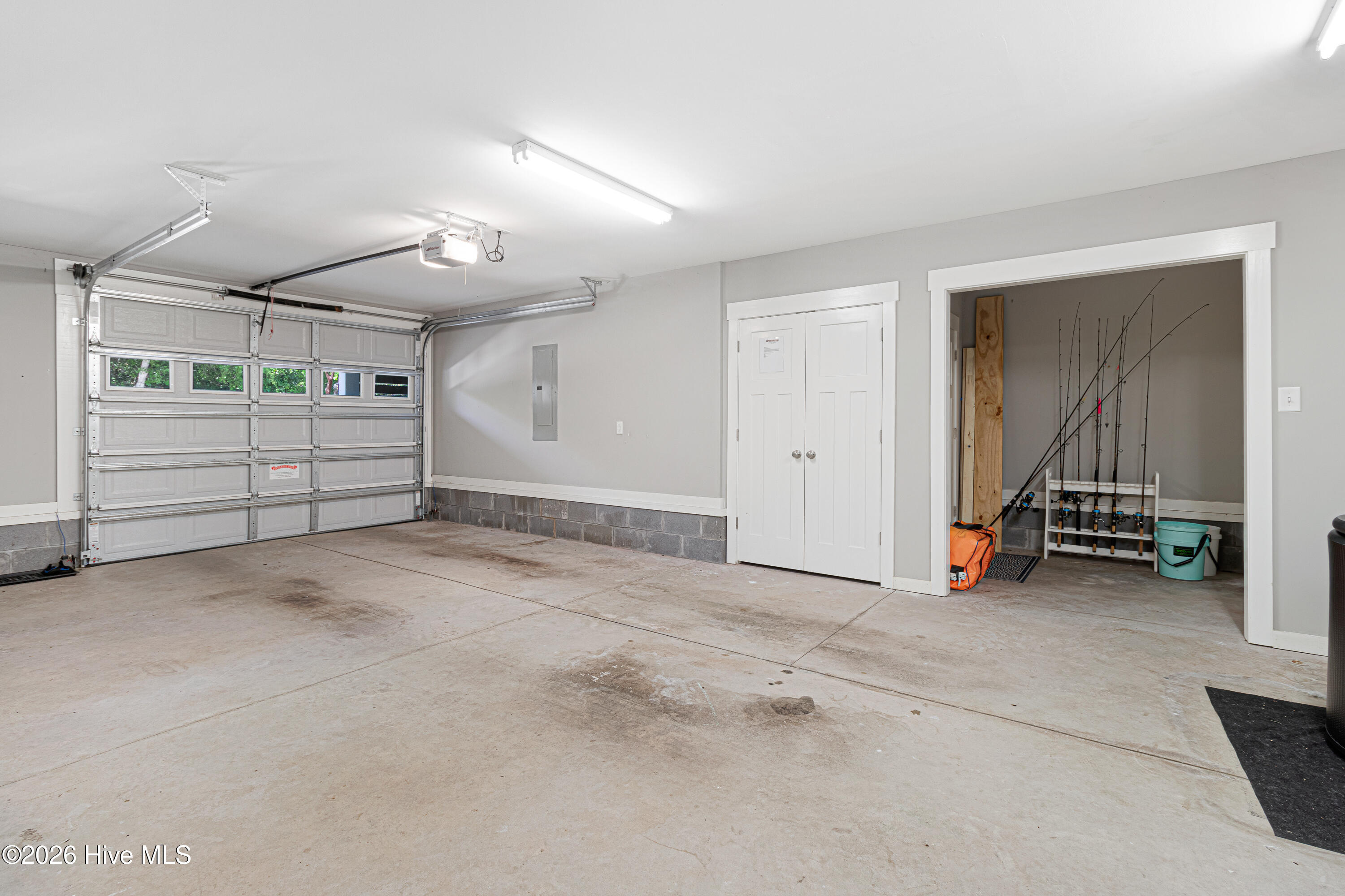 121 Sea Isle North Drive & Slip 20,Indian Beach