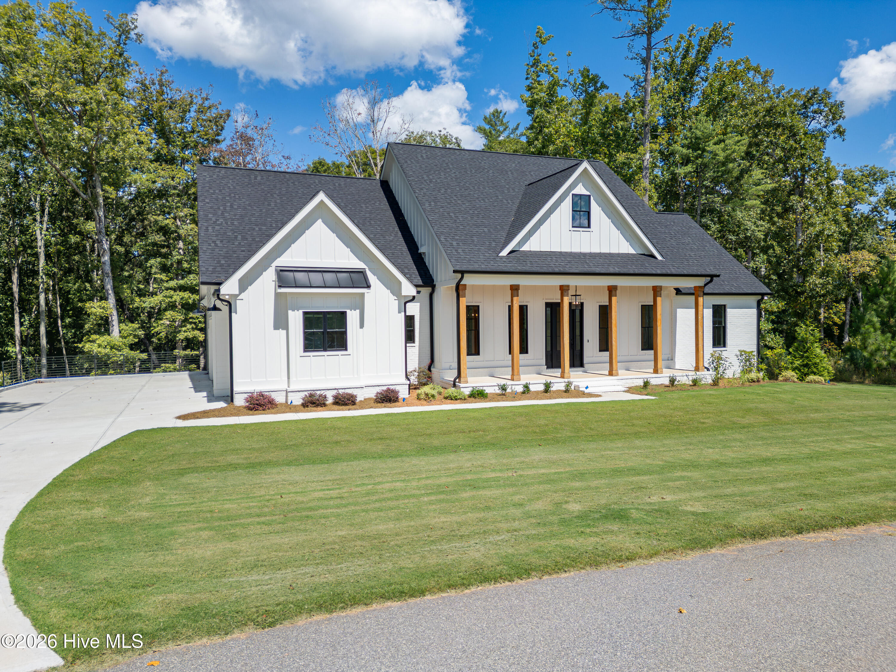 Photo 1 of Single family home for sale at 31 Clearview Ln, Blairsville, GA 30512 | MLS# 100603524 | Listing updated on 2026-09-15