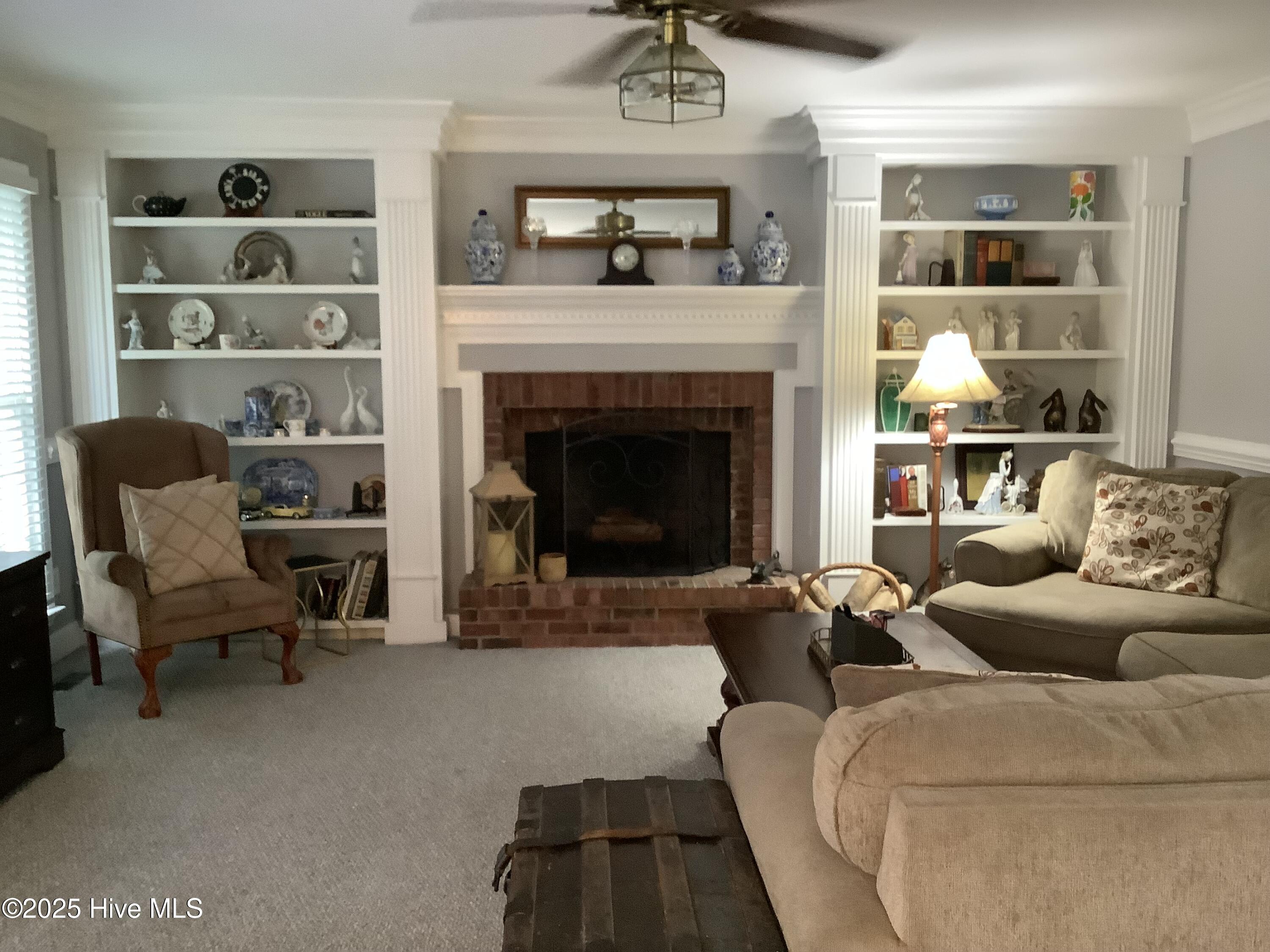 100524390 | Photo 10