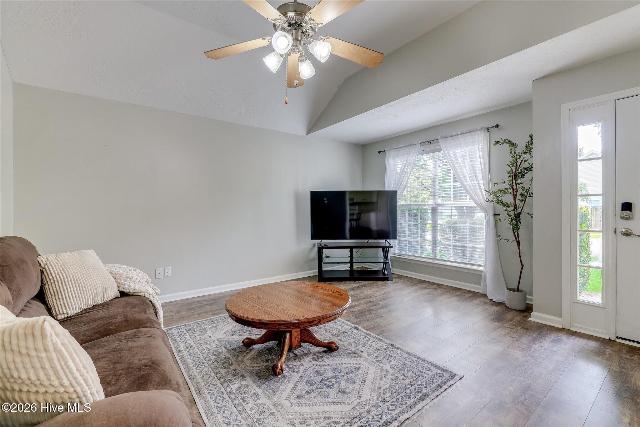 2nd image of 167 Cherry Laurel Dr, North Augusta, SC 29860 | MLS# 100595571