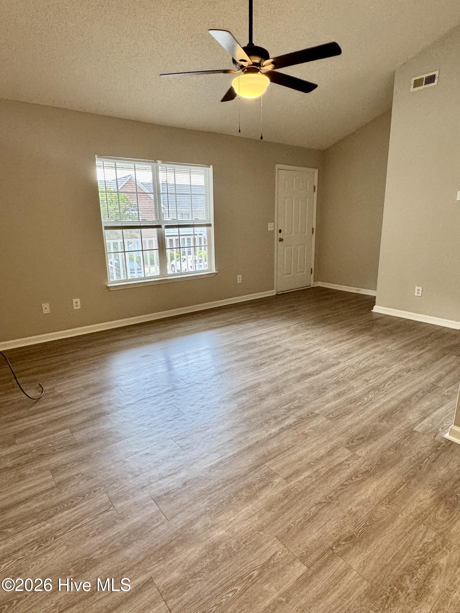 Exterior photo of 1251 Westpointe Drive 6, Greenville, NC 27834. MLS: 100582437