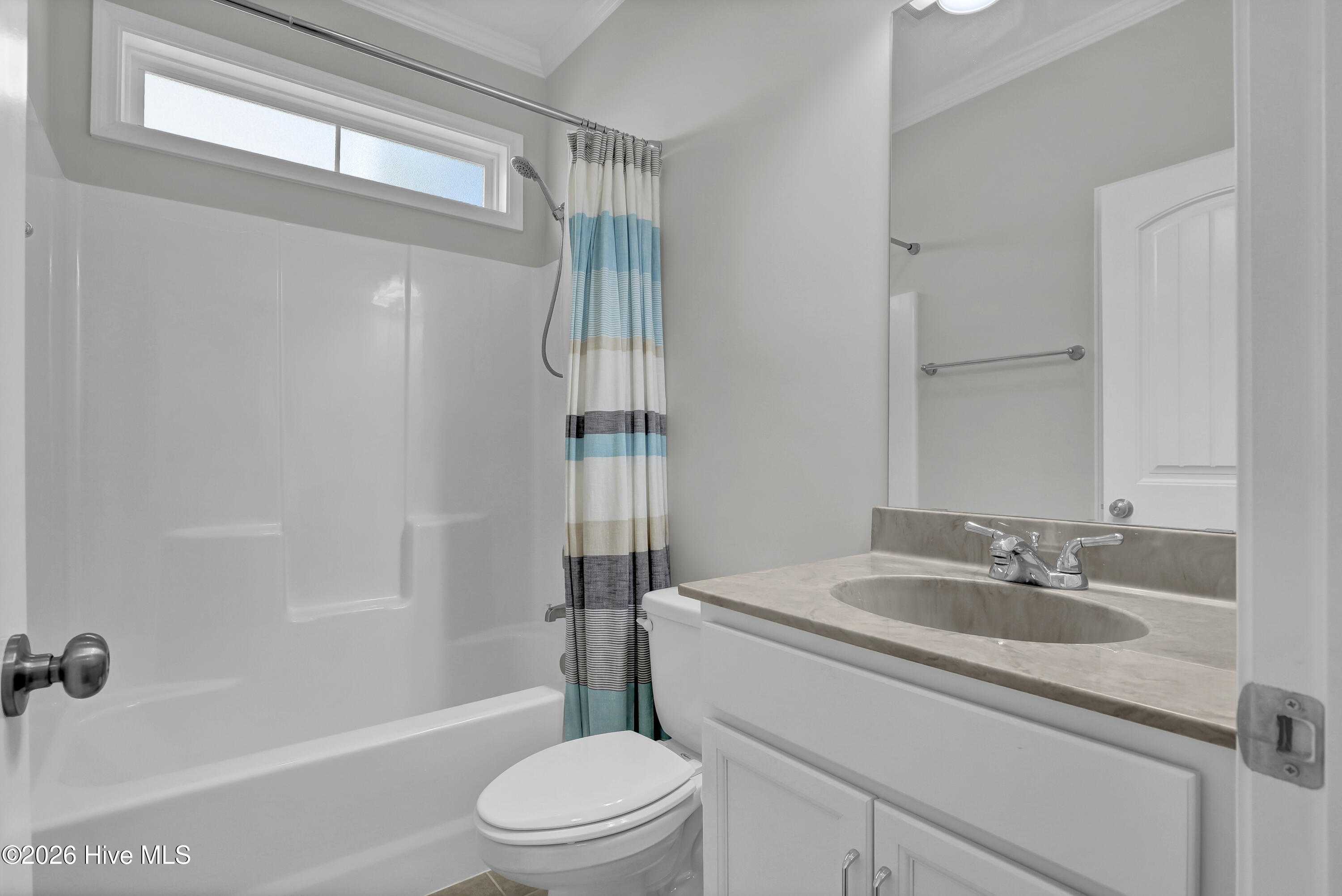 100567607 | Photo 28