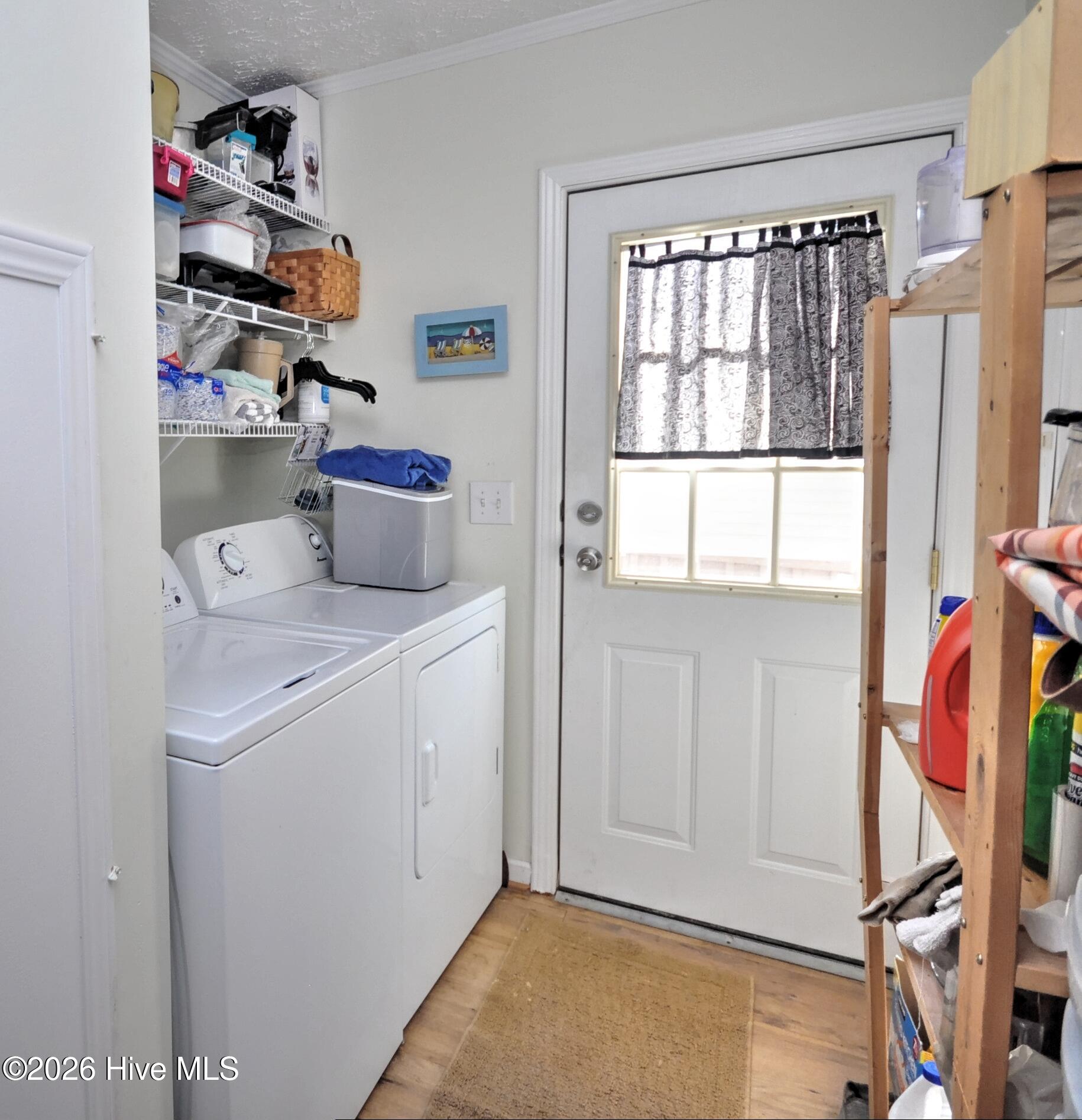 100550740 | Photo 15