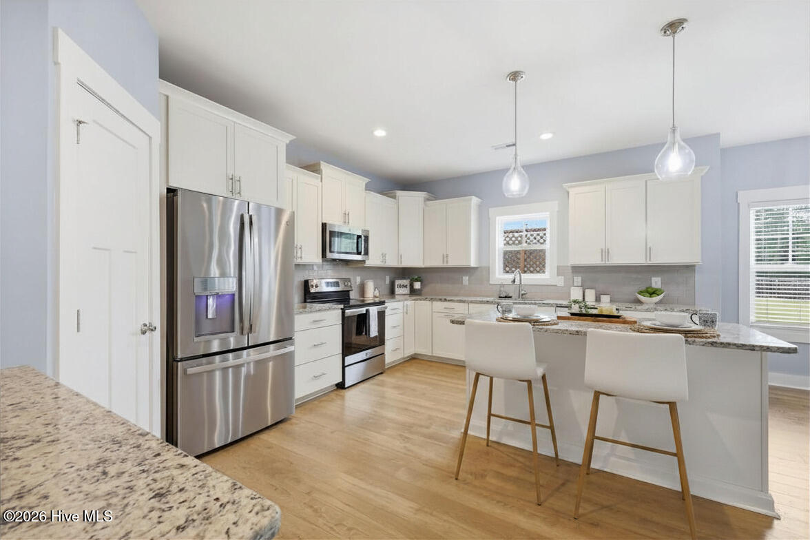 Open Airy Kitchen