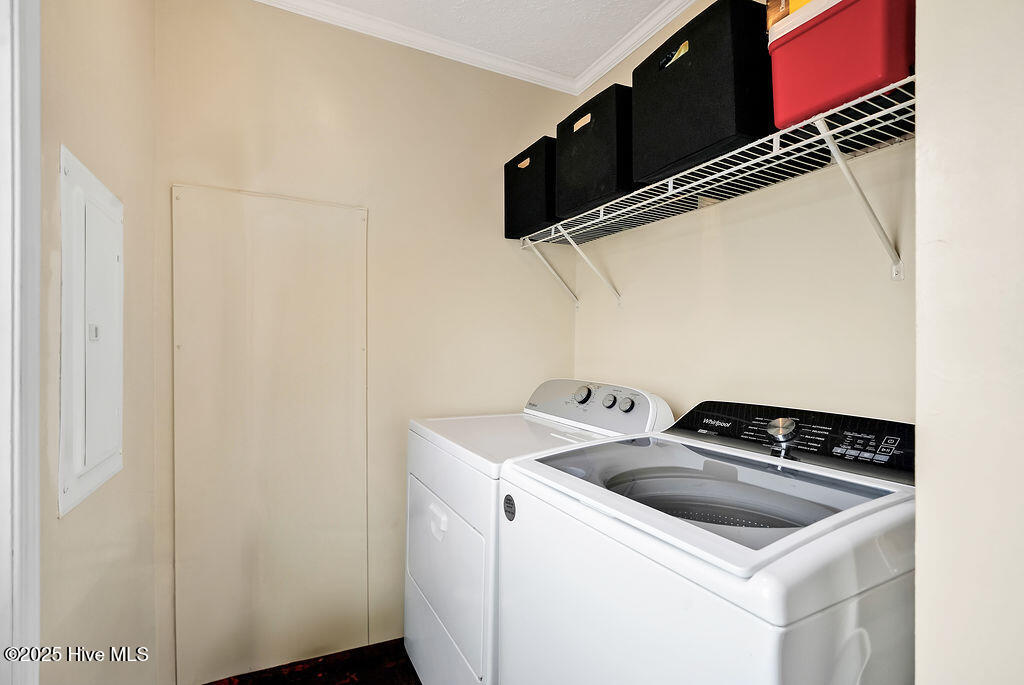 100521494 | Photo 43