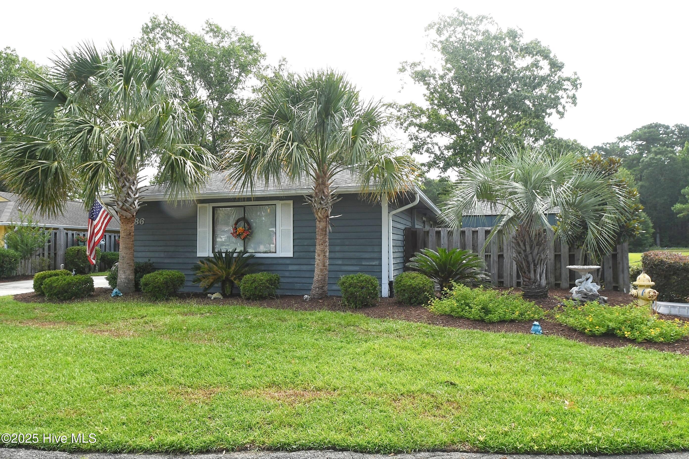 86 Cedar Tree Lane SW, Calabash, NC 28467 – photo 3: Front of Home