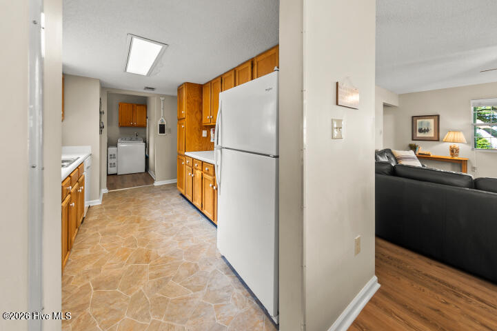 904 First Avenue,Oriental