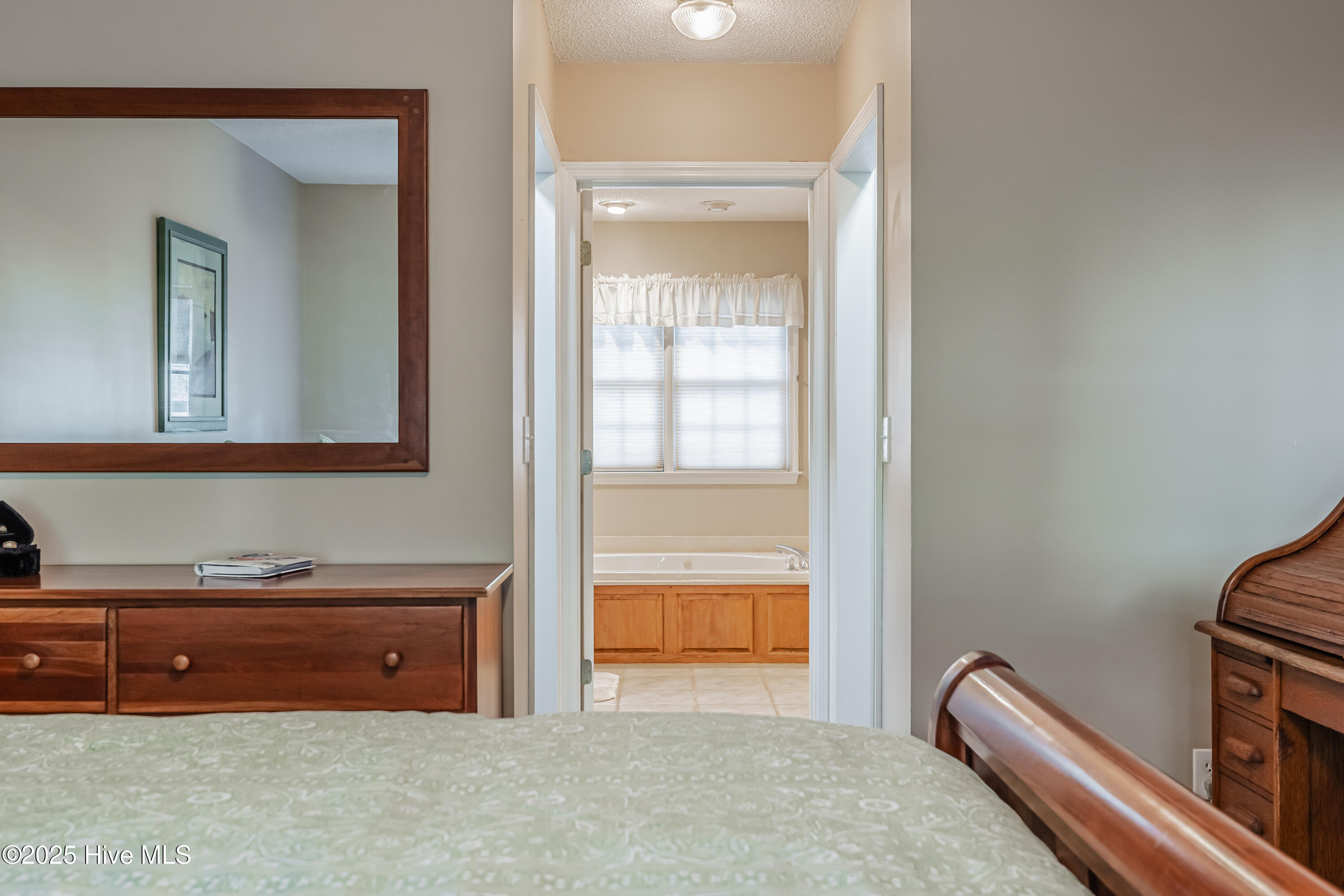 100535569 | Photo 14