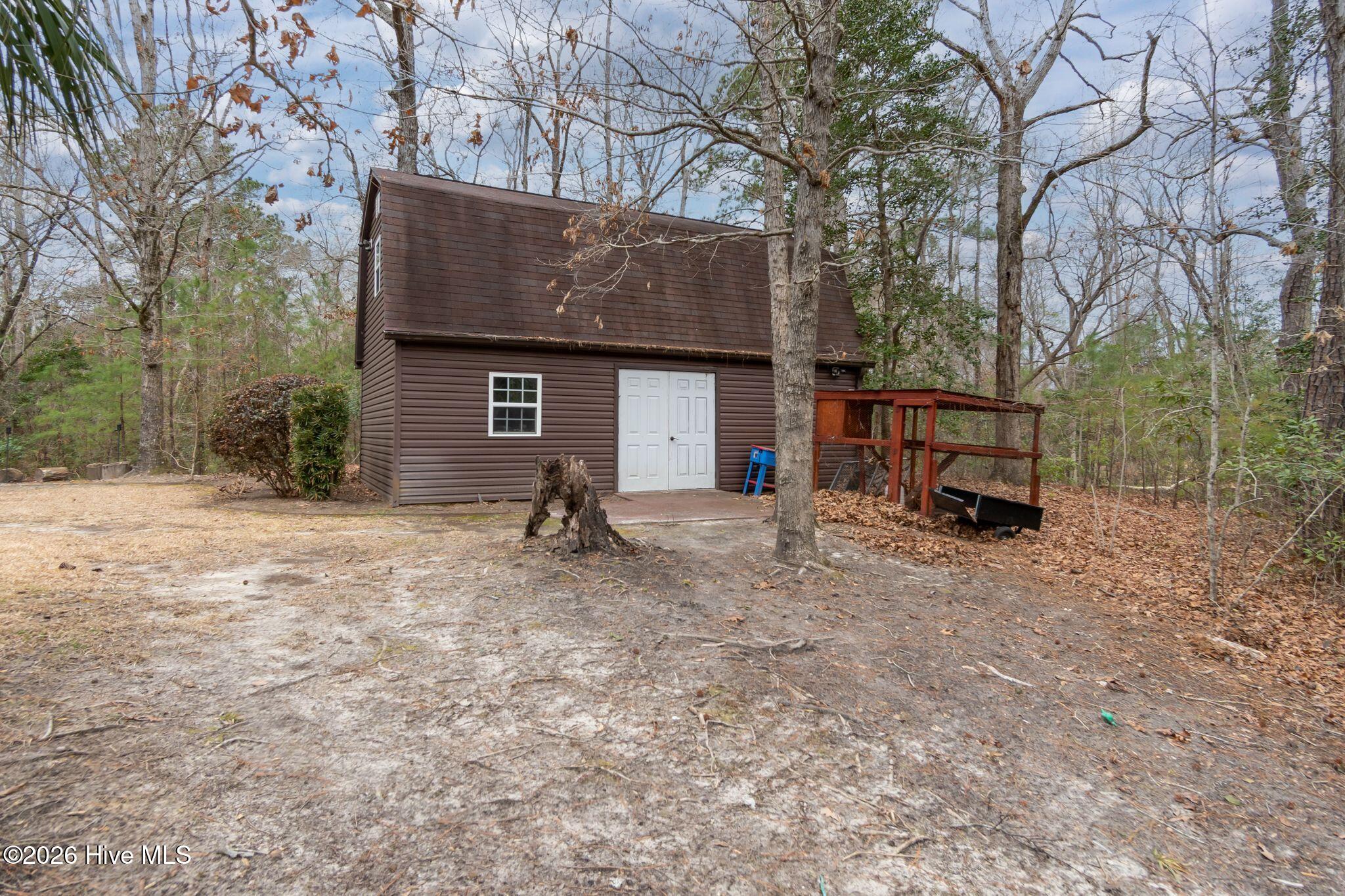 100556327 | Photo 57