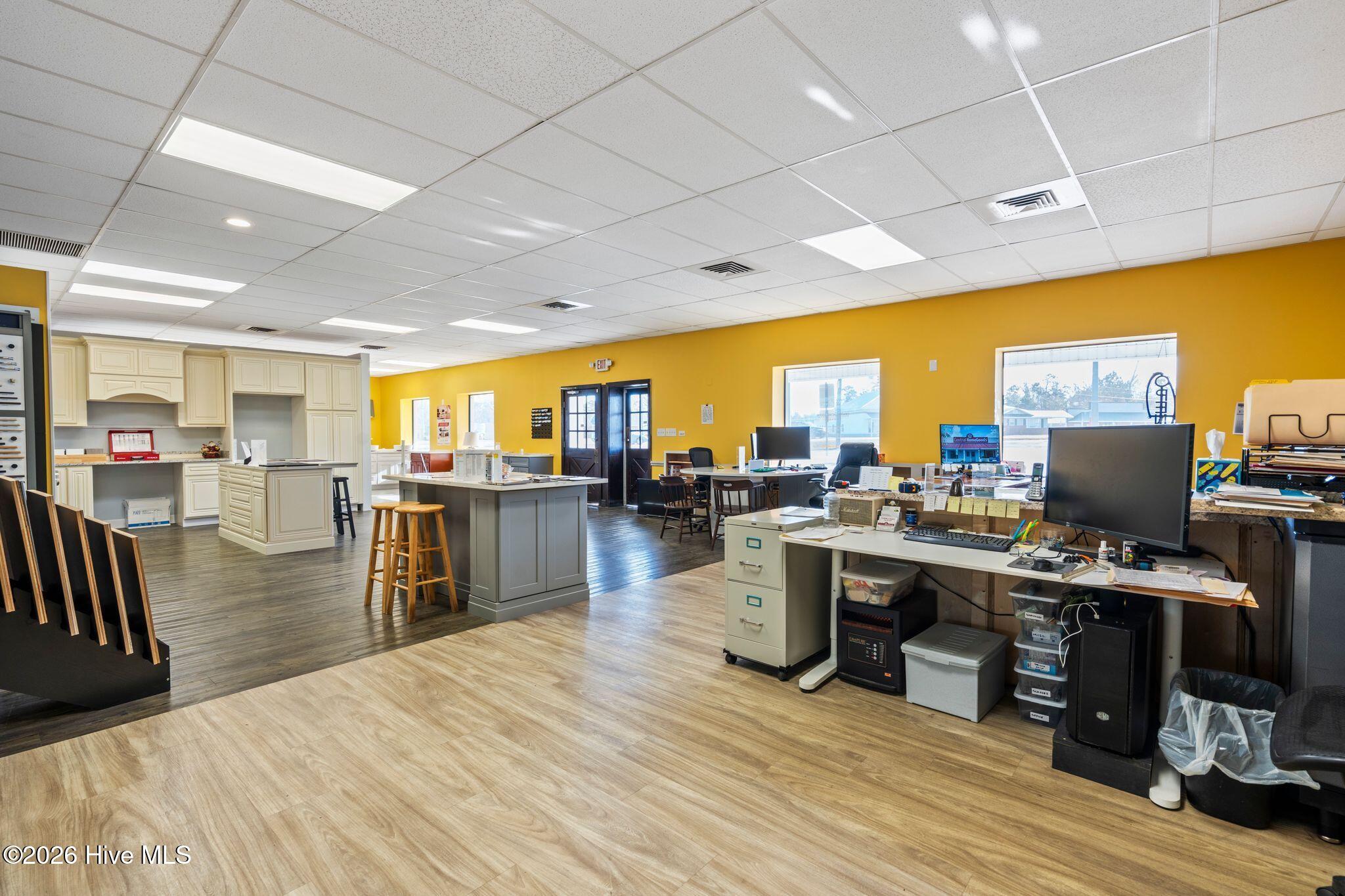 100550441 | Photo 20