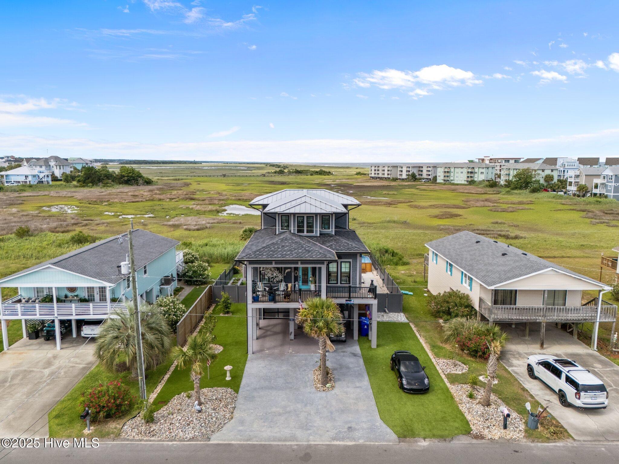 100514029 | Photo 10