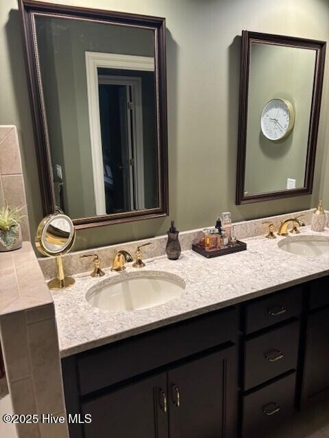 100543133 | Photo 28