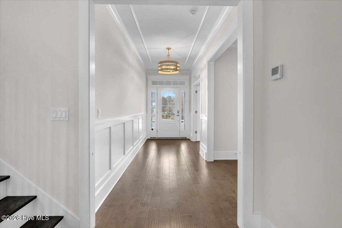 100548797 | Photo 26