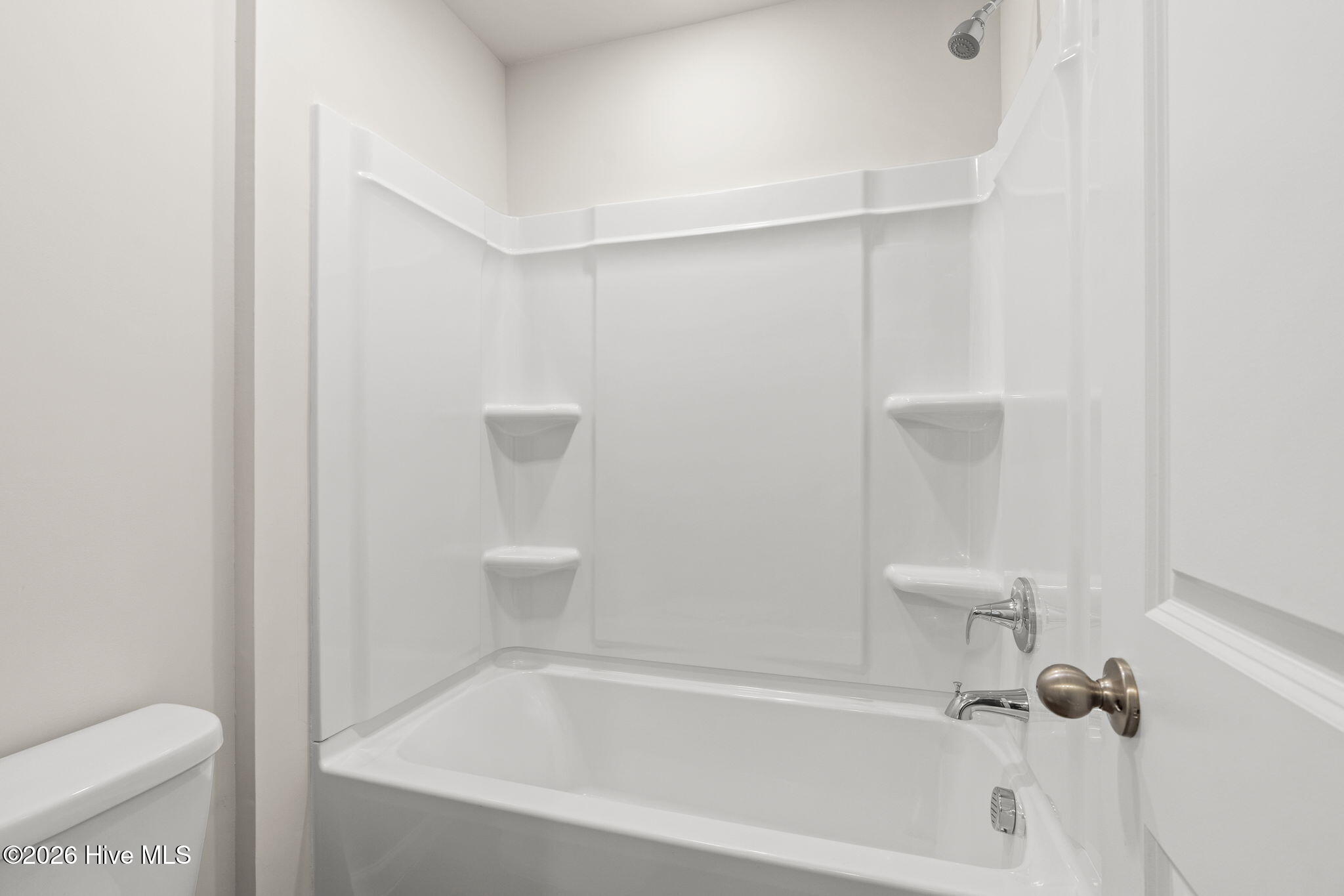 100550706 | Photo 30