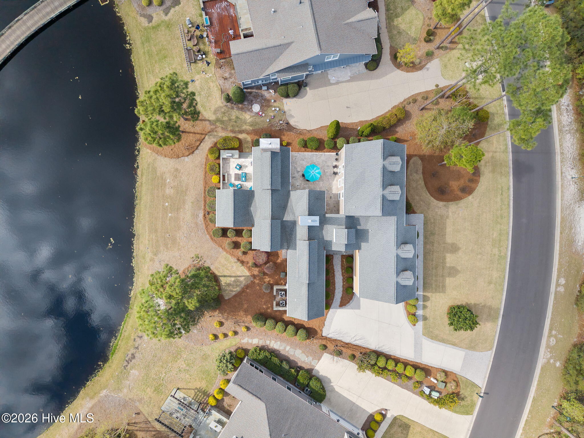 100563236 | Photo 60