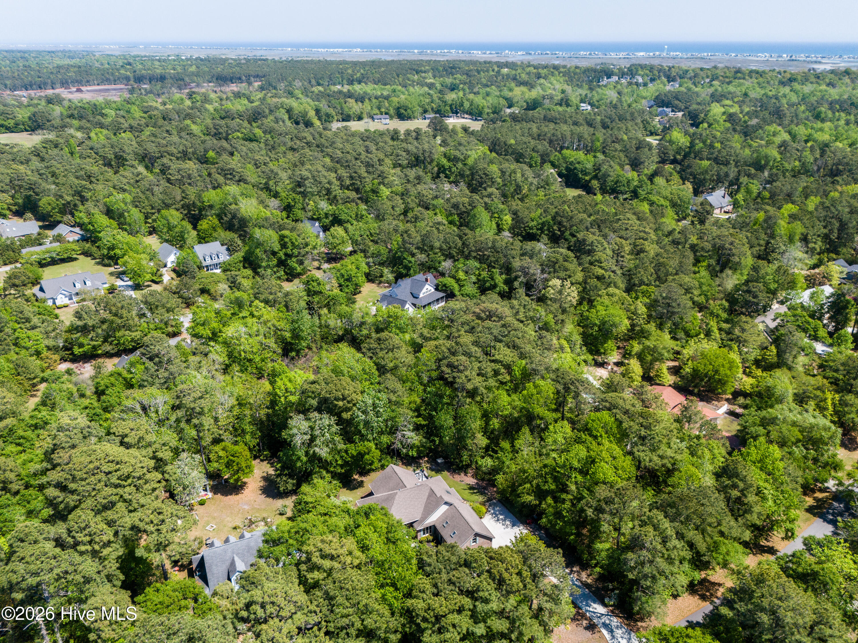 100570699 | Photo 56