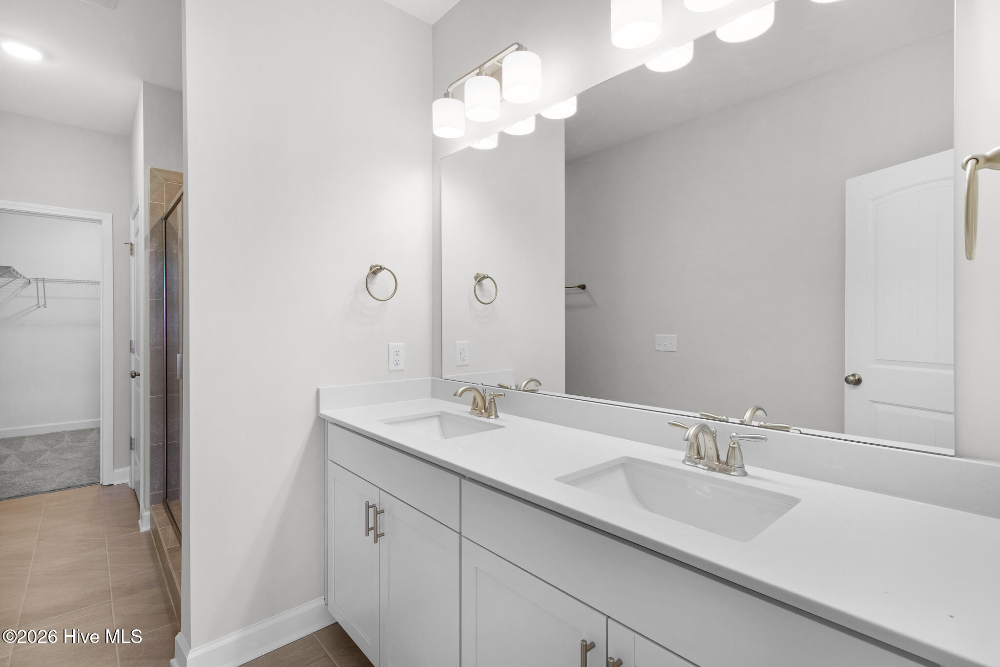 225 Cline Way Unit 102, 1809 Live Oak,Beaufort