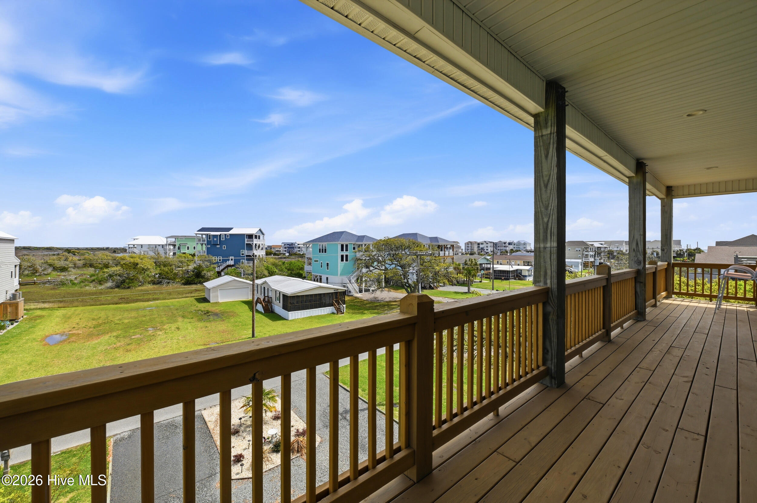 100566113 | Photo 11