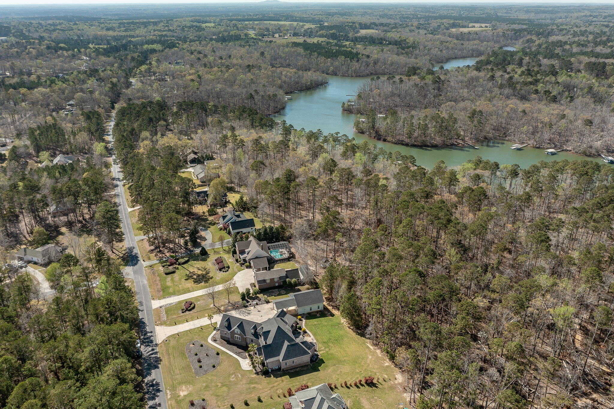 101-web-or-mls-1025 PLANTATION LN. ©-097