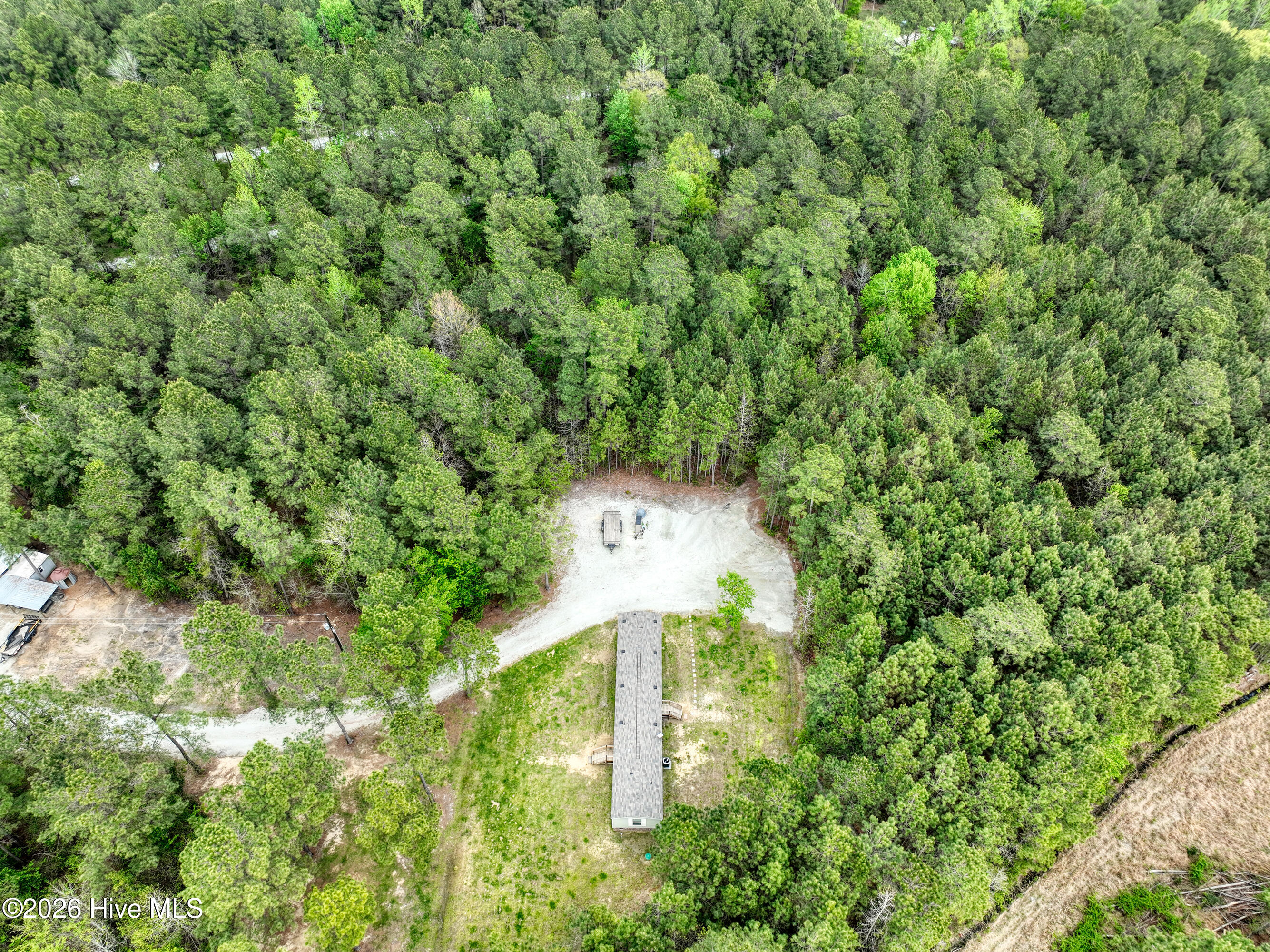 100566814 | Photo 78