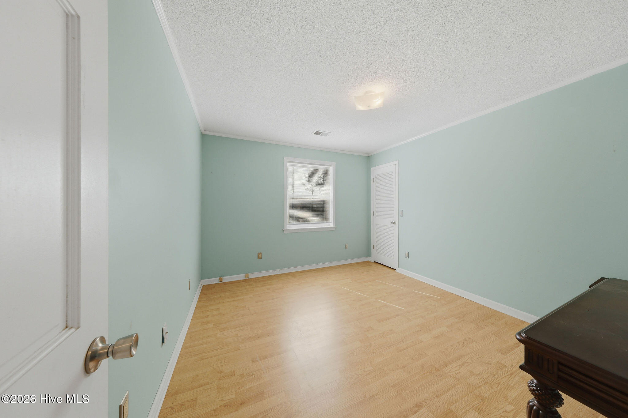 100560695 | Photo 32