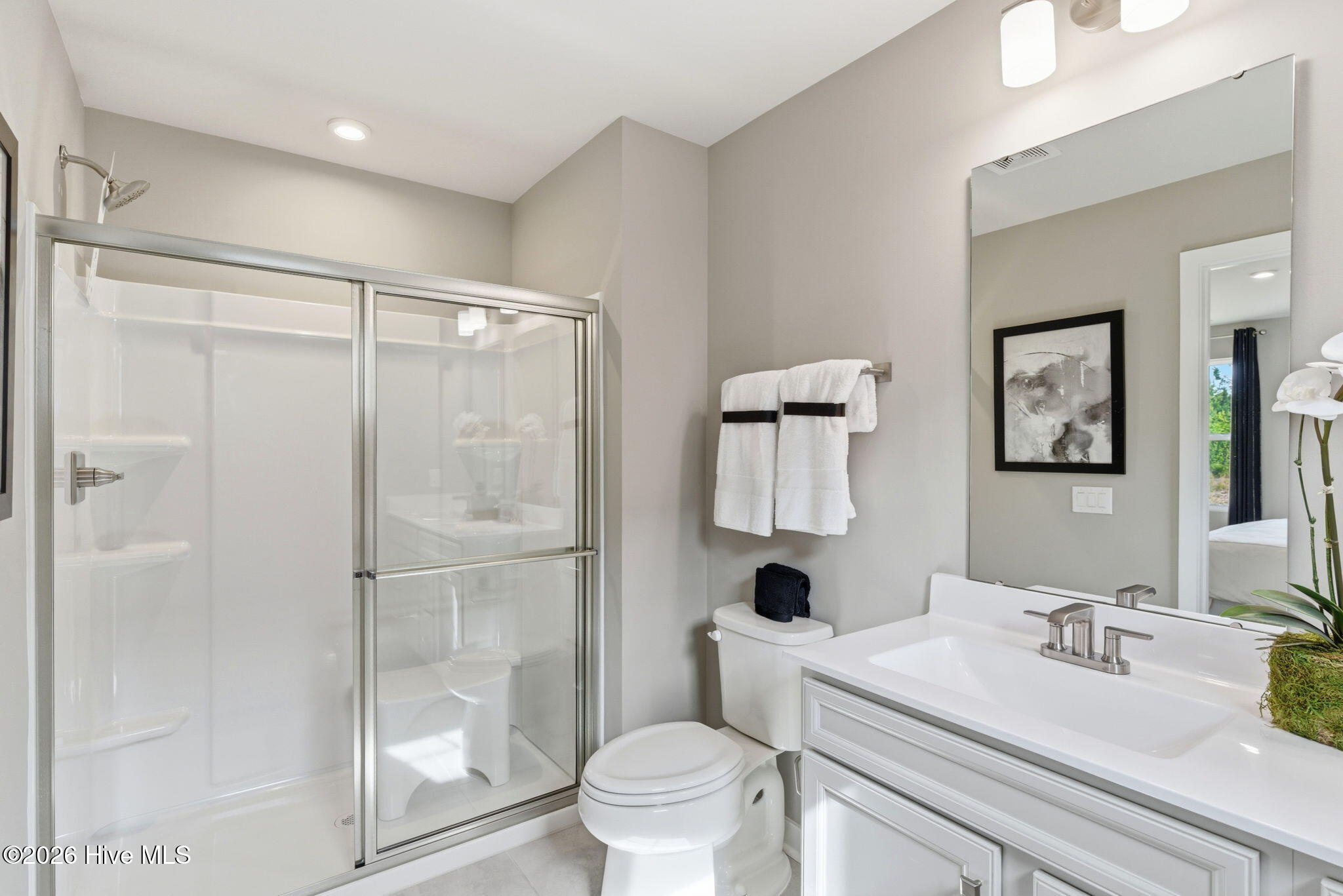 100569541 | Photo 23