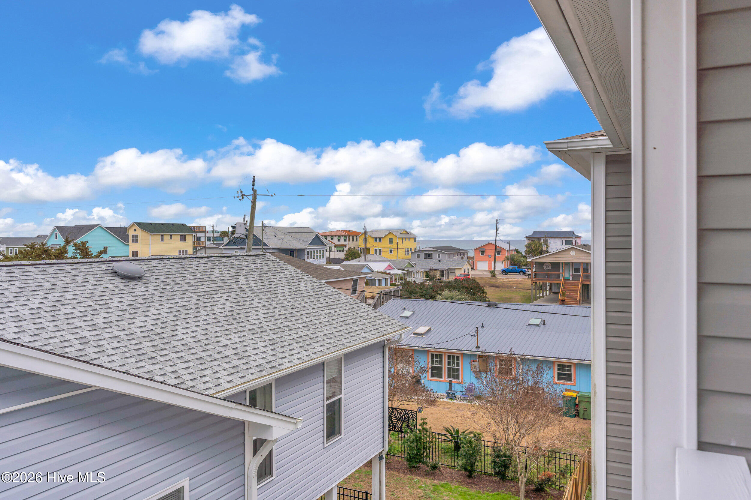 100550422 | Photo 22