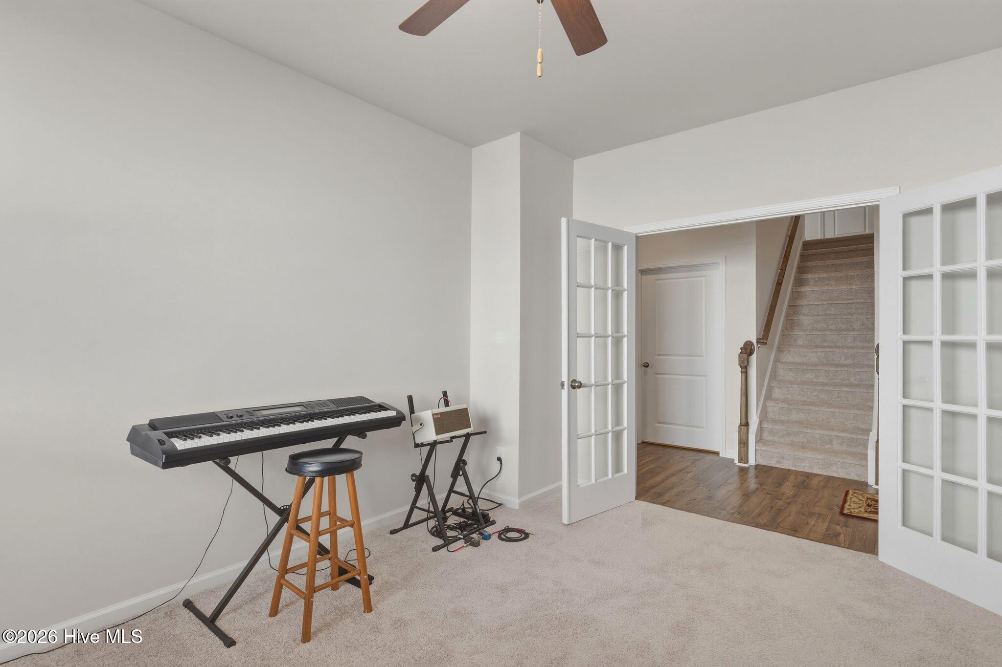 100563254 | Photo 20