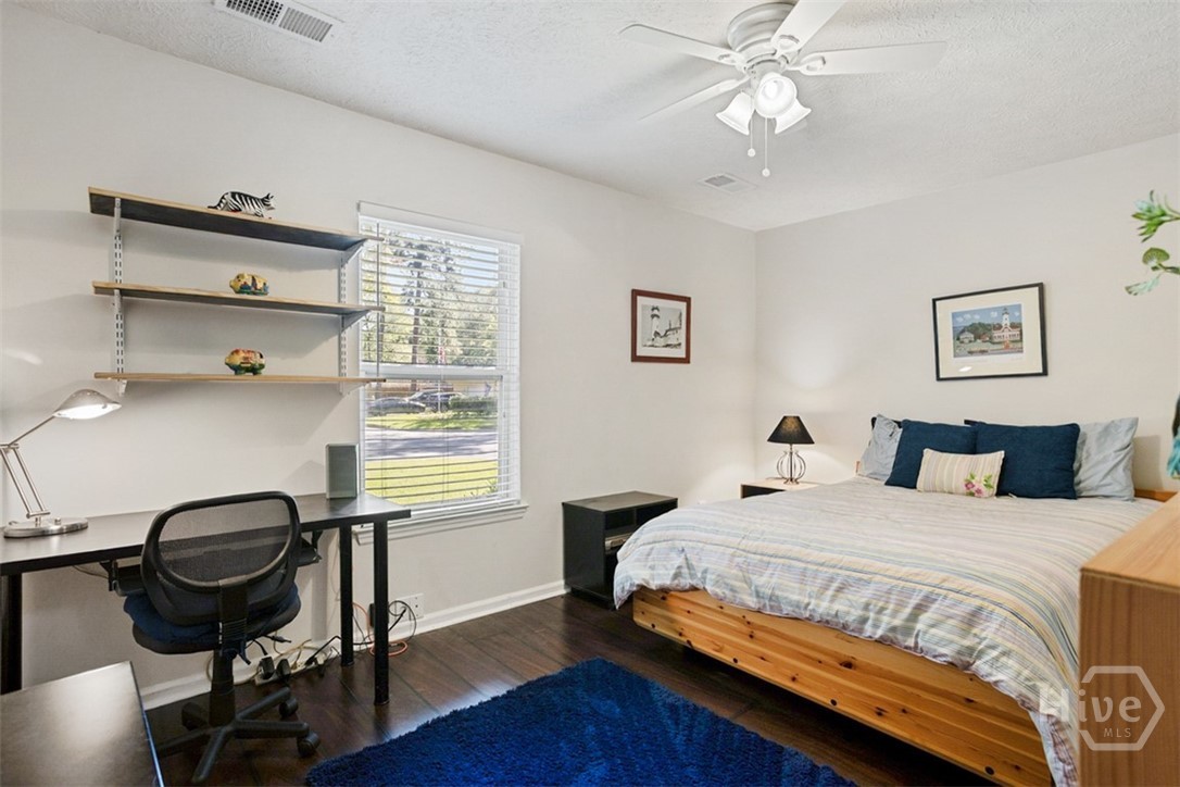 BEDROOM #1