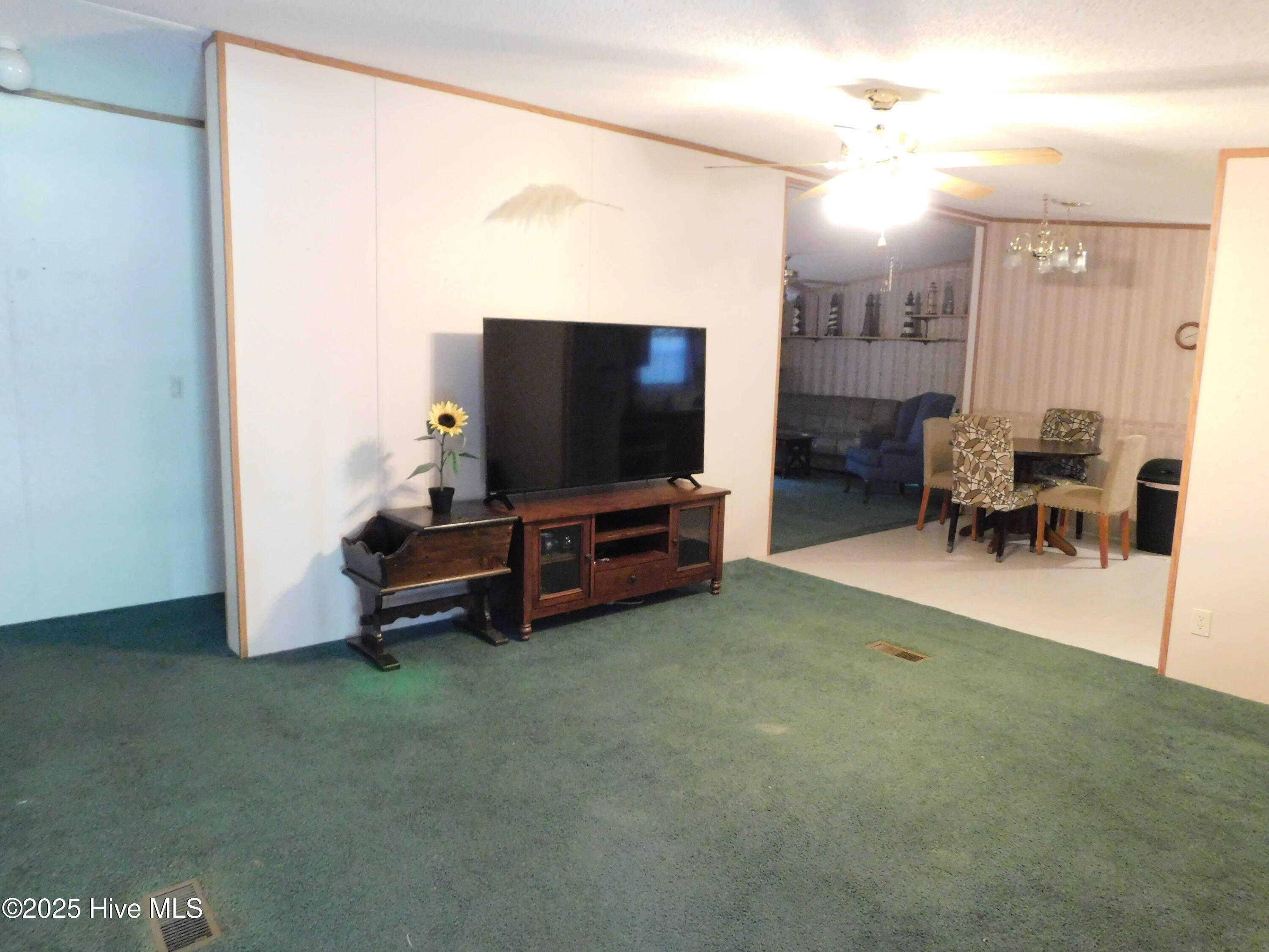 Homes for sale in Hertford, NC | 141 W Island Trl, Hertford, NC 27944 | MLS# 100497144