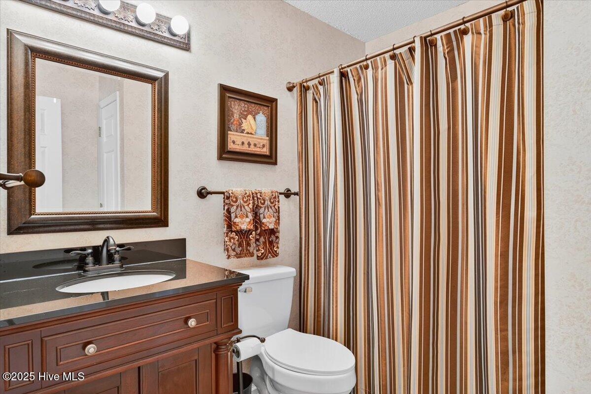 100536969 | Photo 22