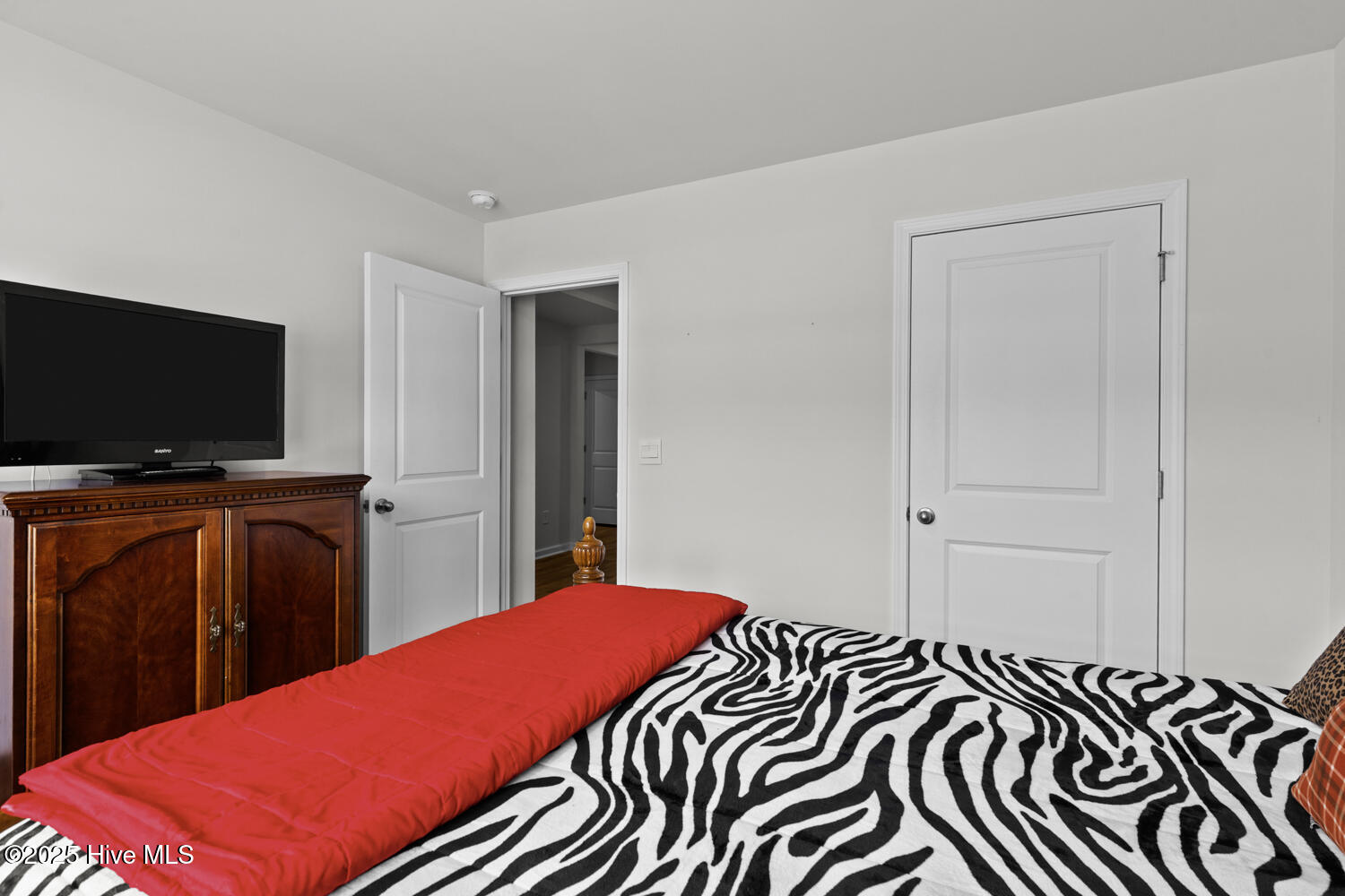 100527652 | Photo 20