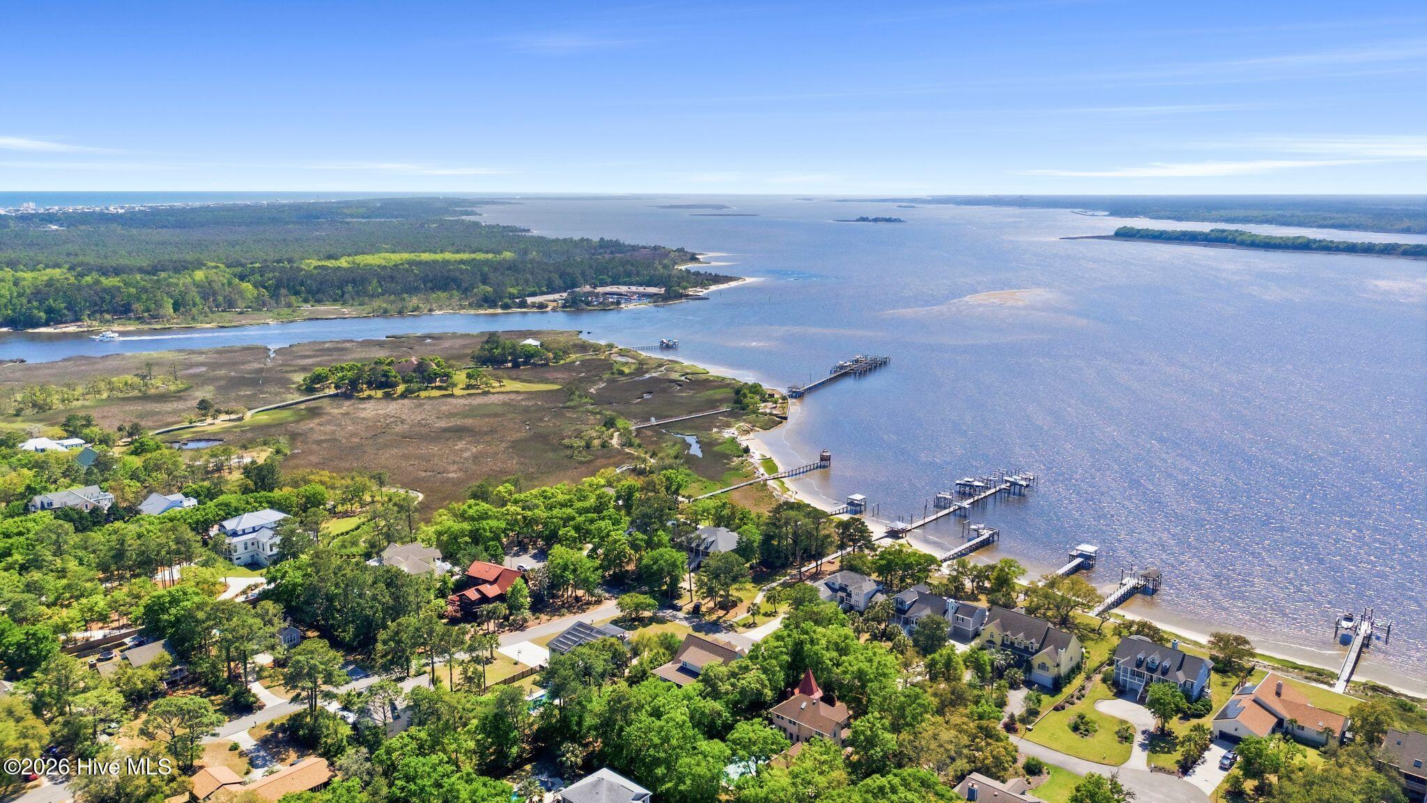 100568012 | Photo 110