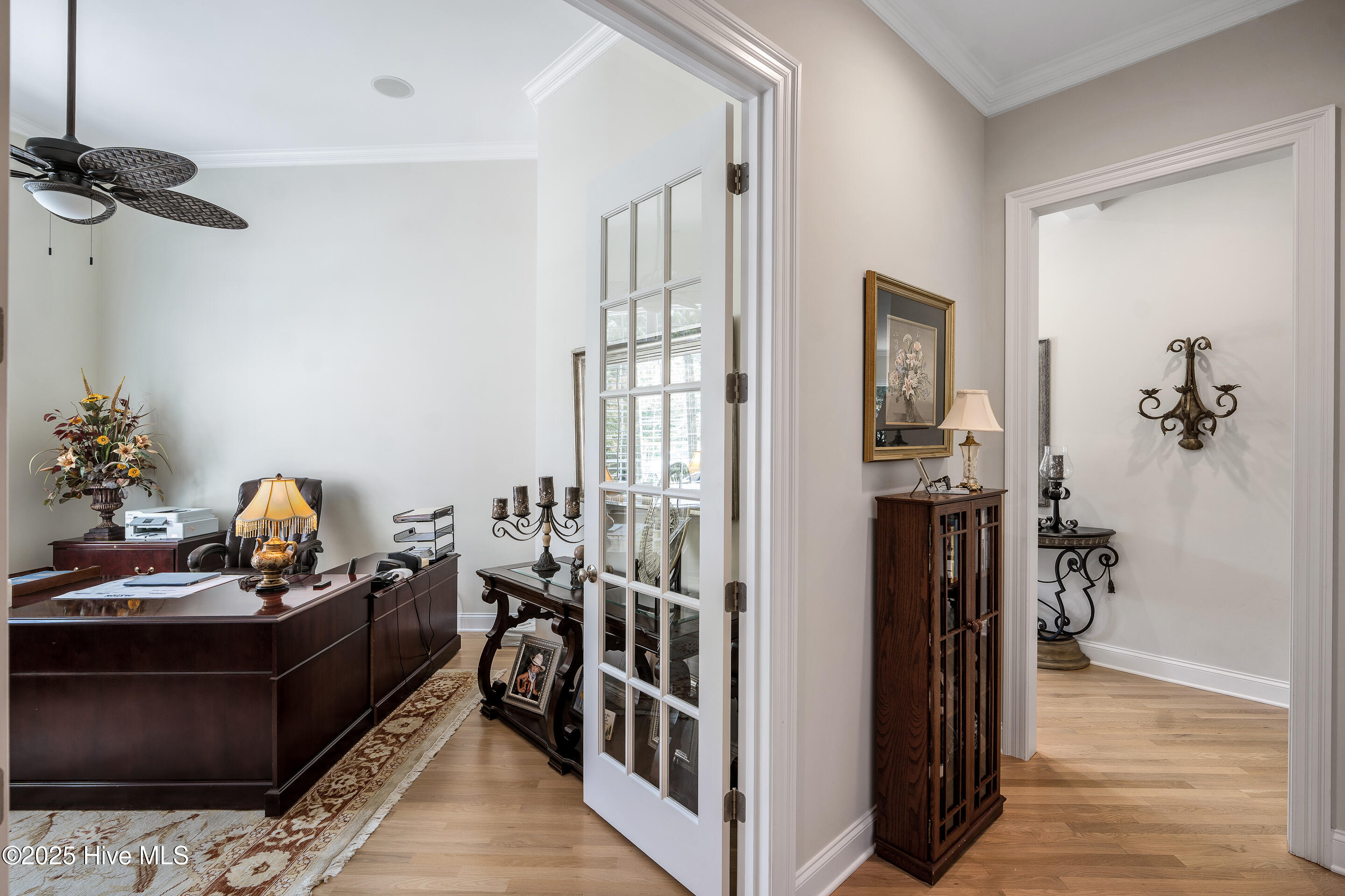 100529477 | Photo 26