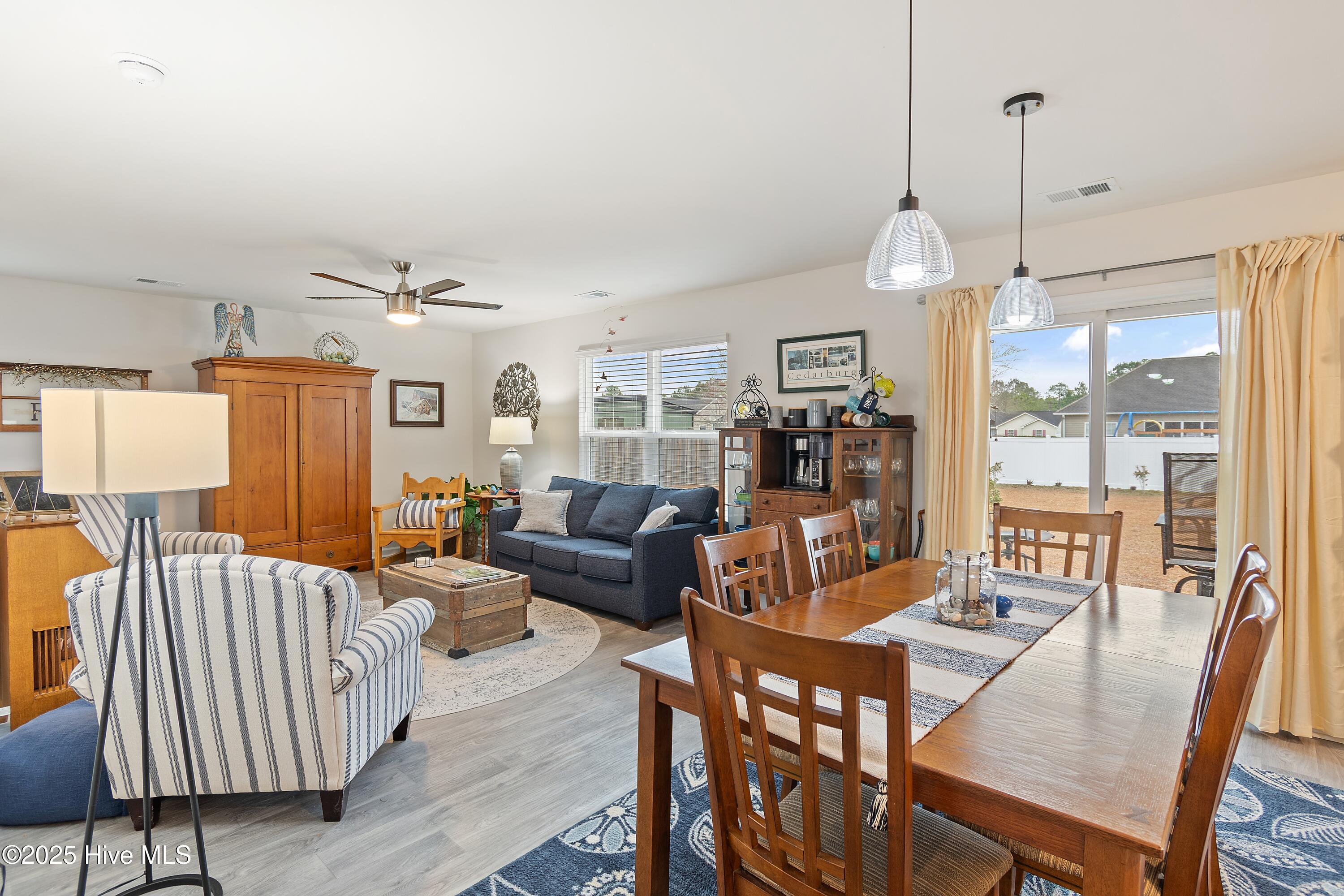 566 Pinecrest Street NW, Shallotte, NC 28470 – photo 11: Dining and Living Room