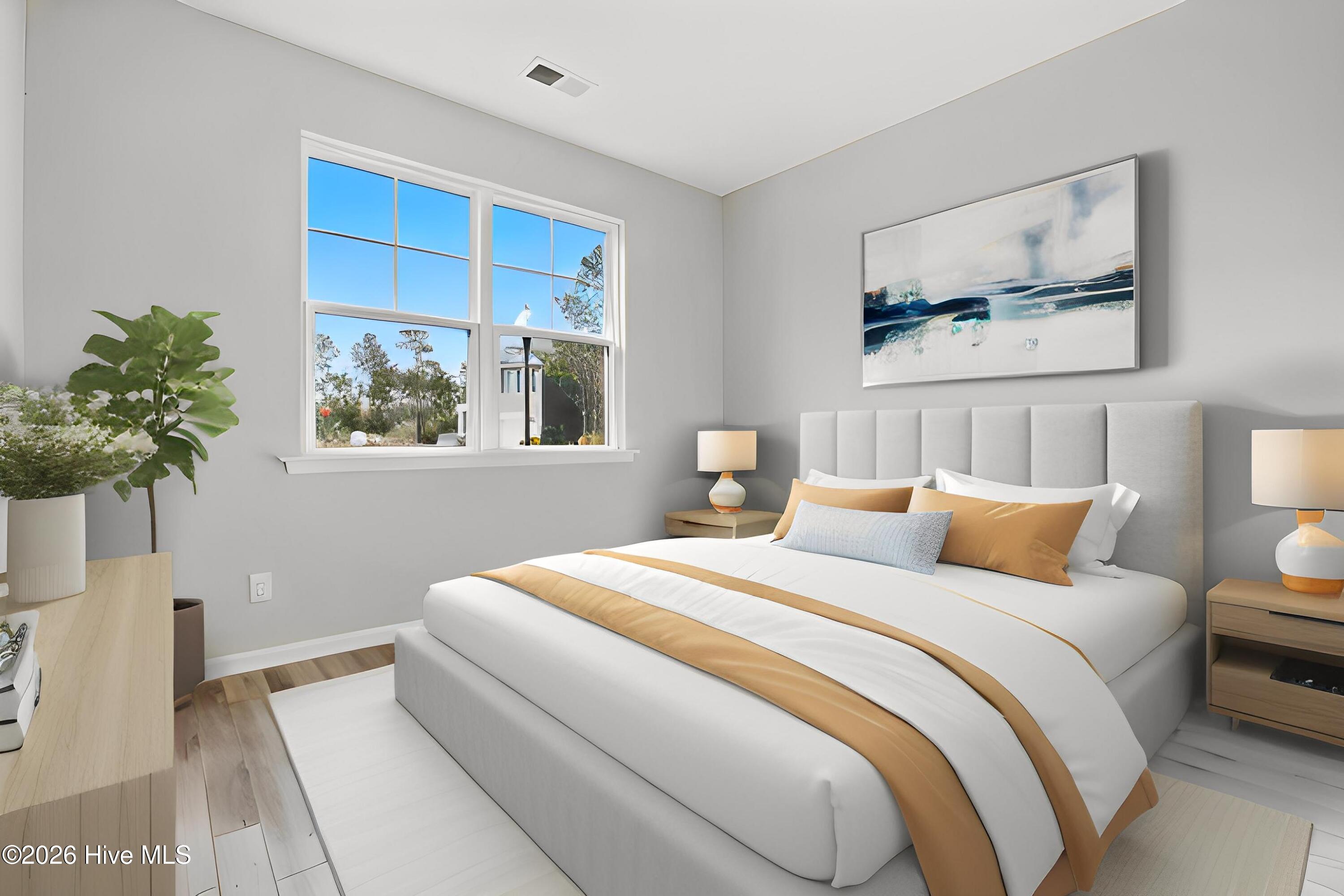 100555628 | Photo 24