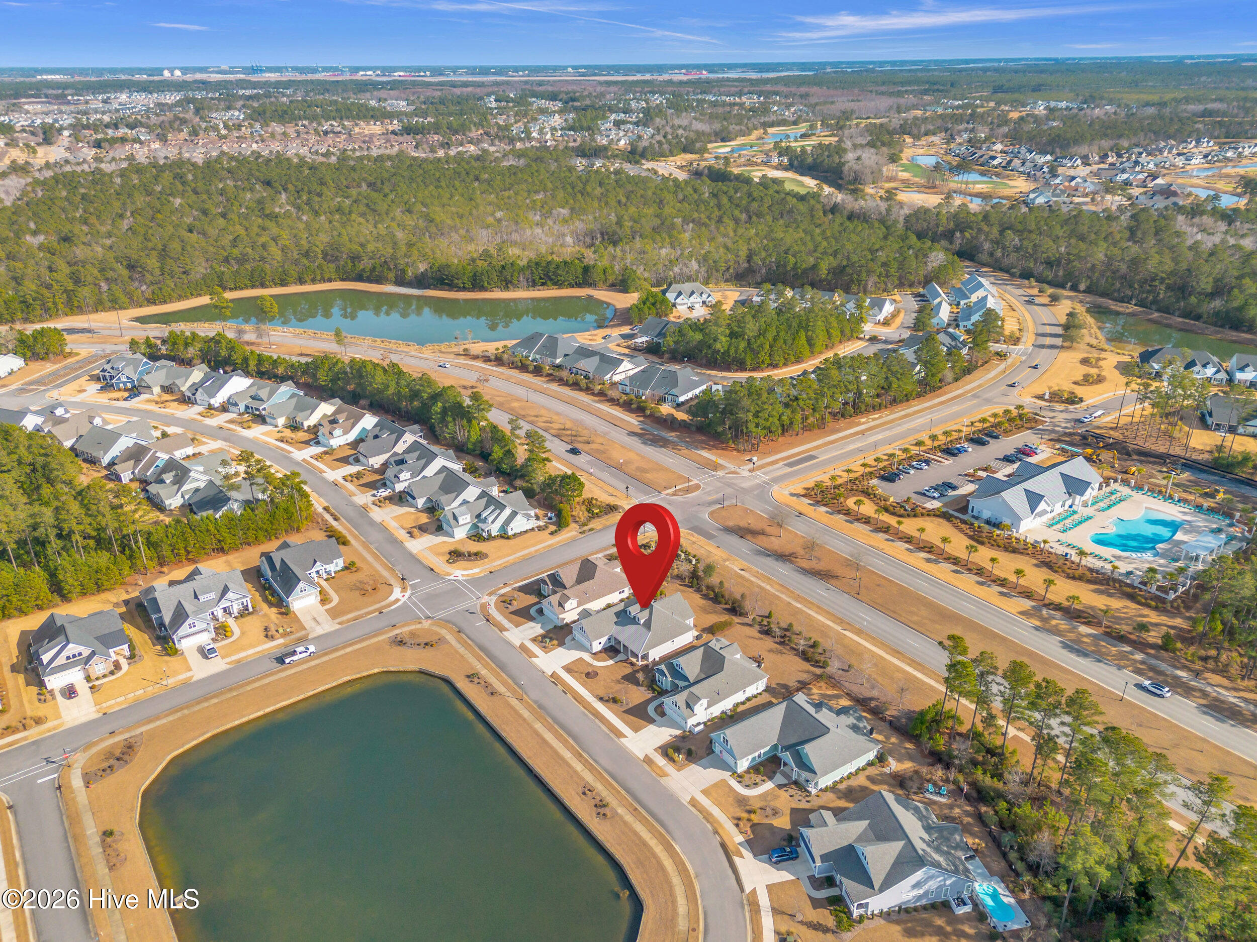 100550719 | Photo 51