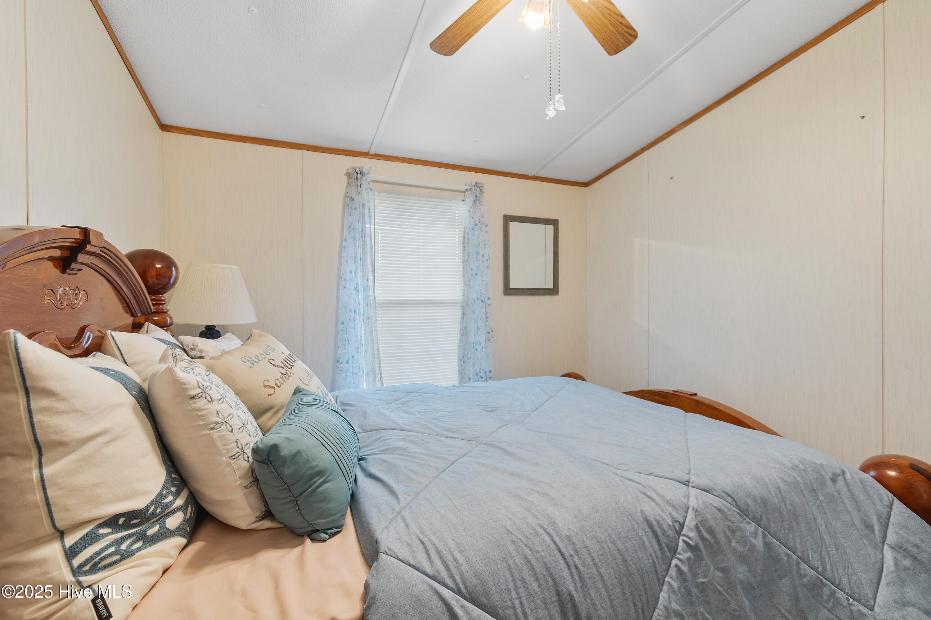 100539647 | Photo 21