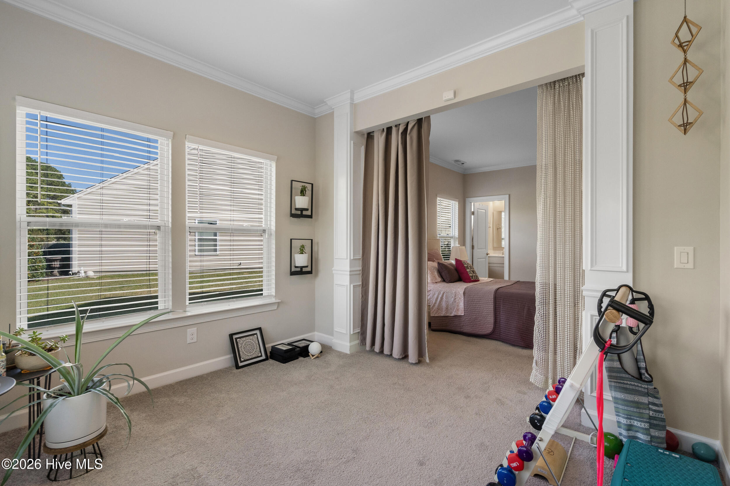 100563305 | Photo 22