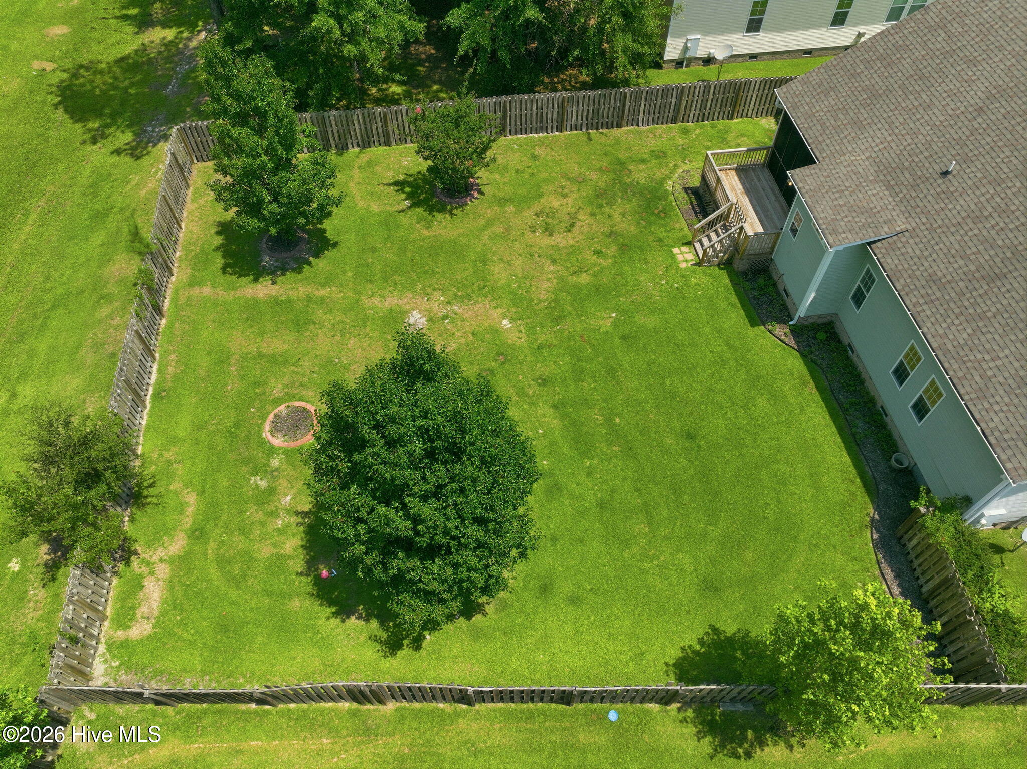 204 Wedgefield Circle,Maple Hill
